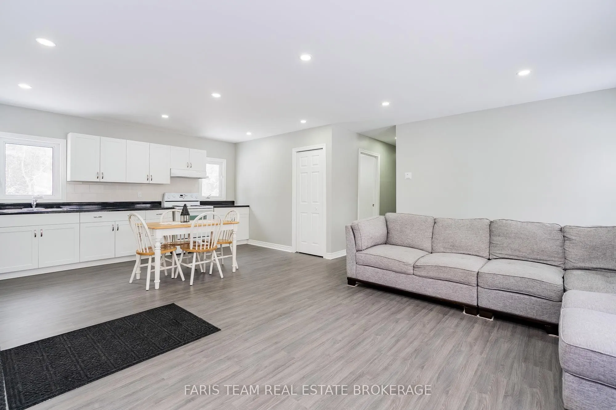 3554 John Street