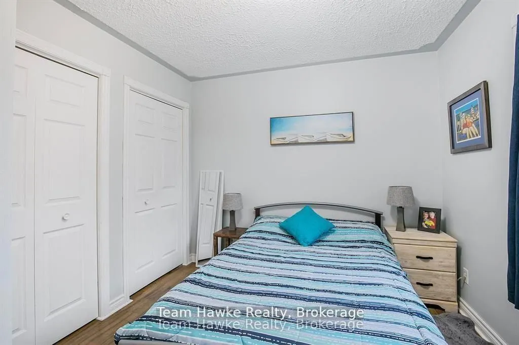 22 LAURIER Boulevard