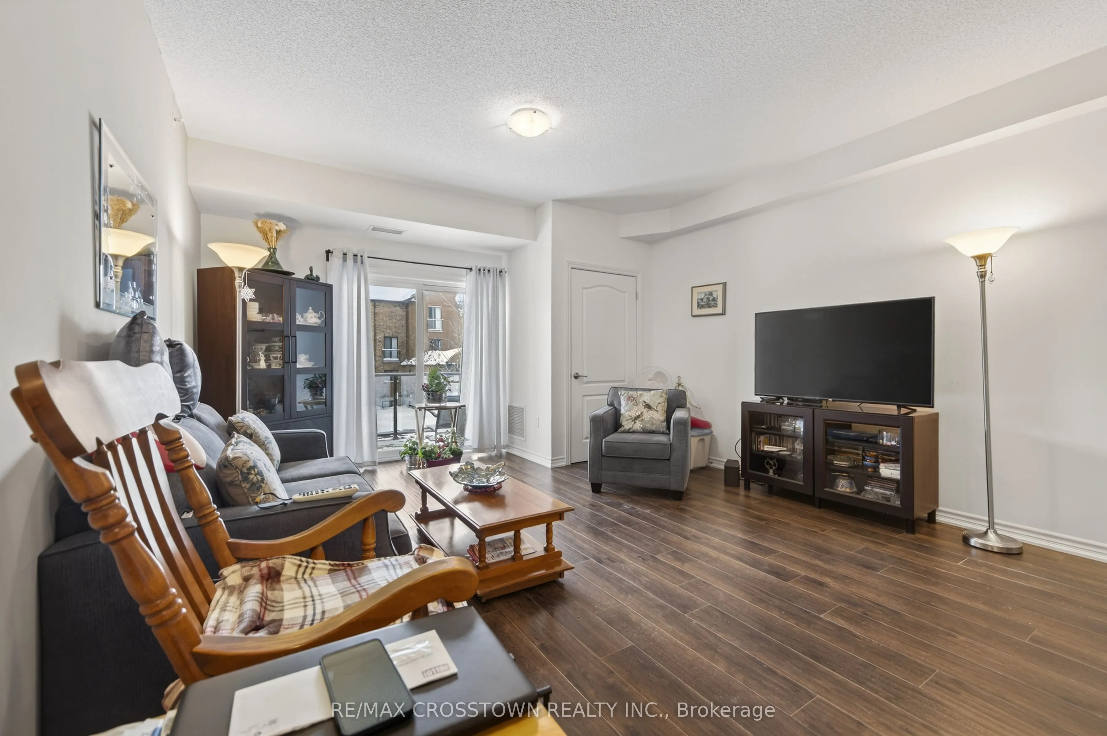 100 Dean Avenue #105