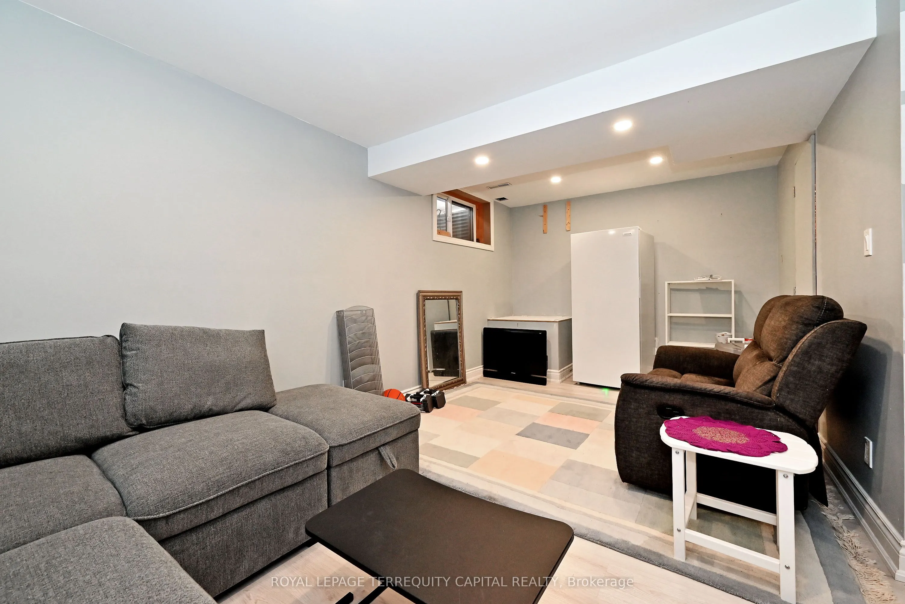 31 Madelaine Drive #6