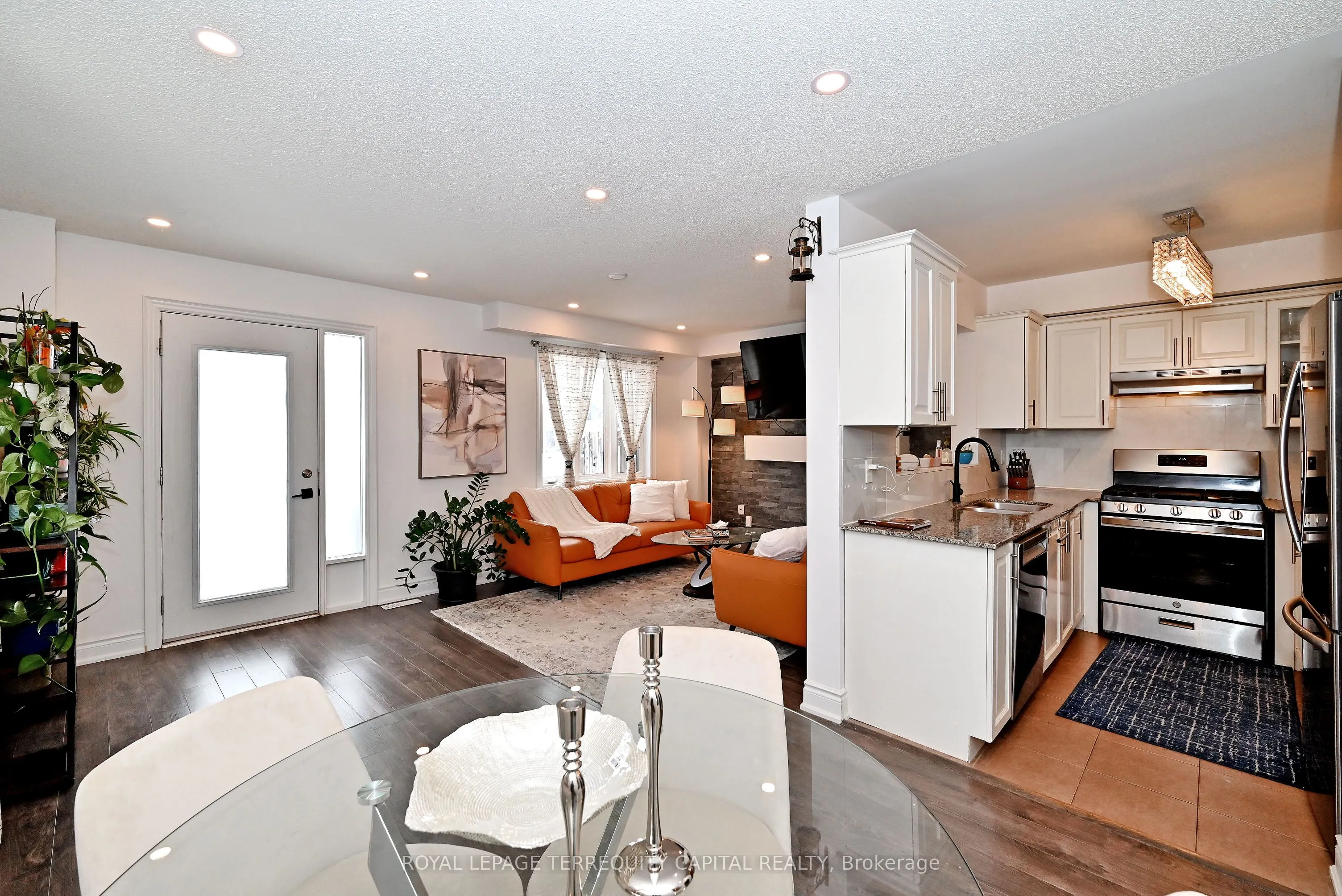31 Madelaine Drive #6