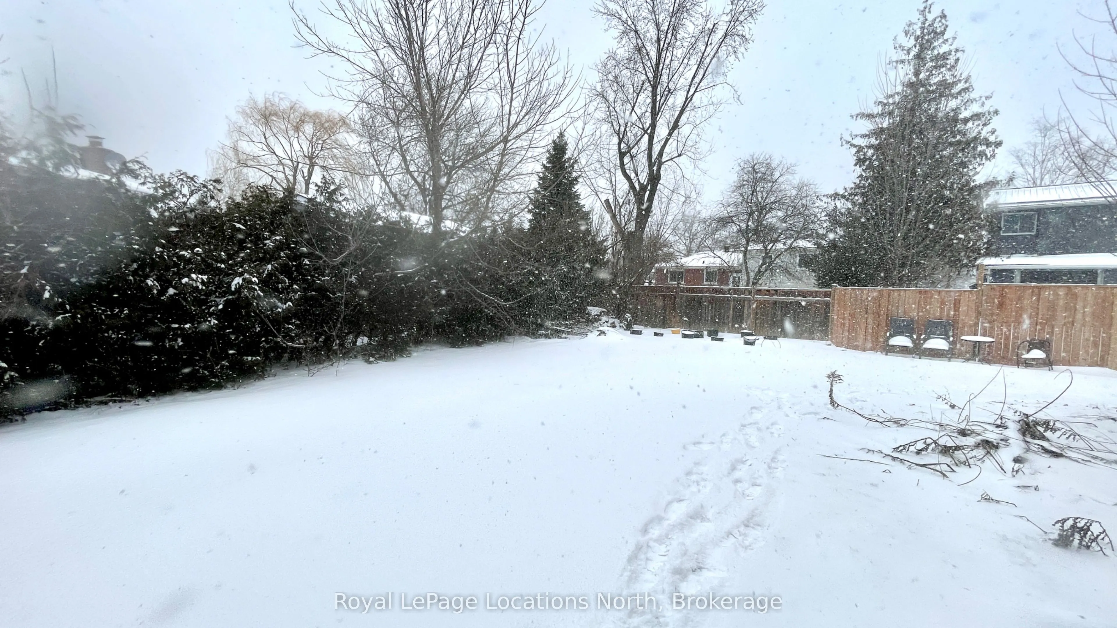 32 Courtice Crescent