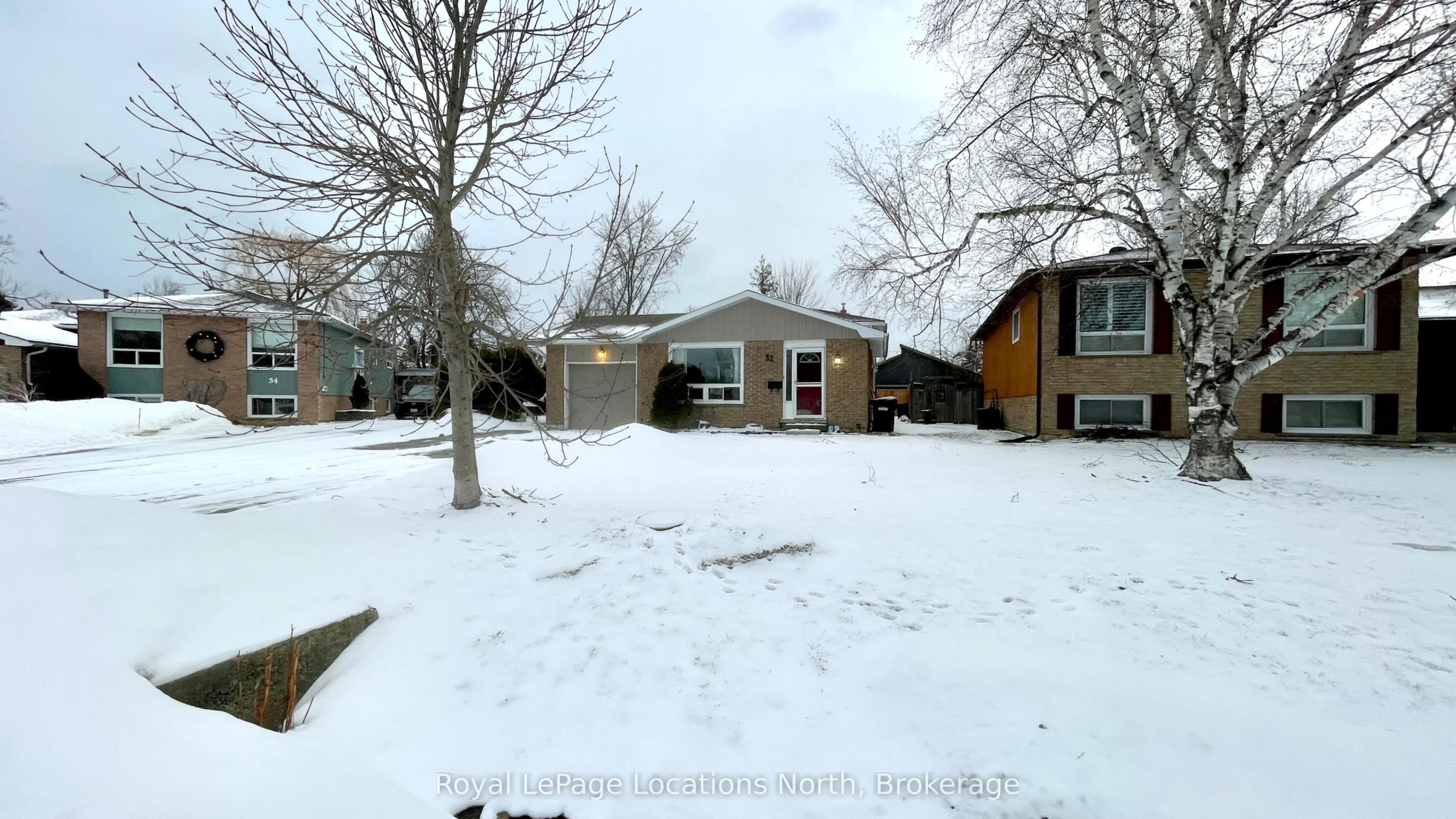 32 Courtice Crescent