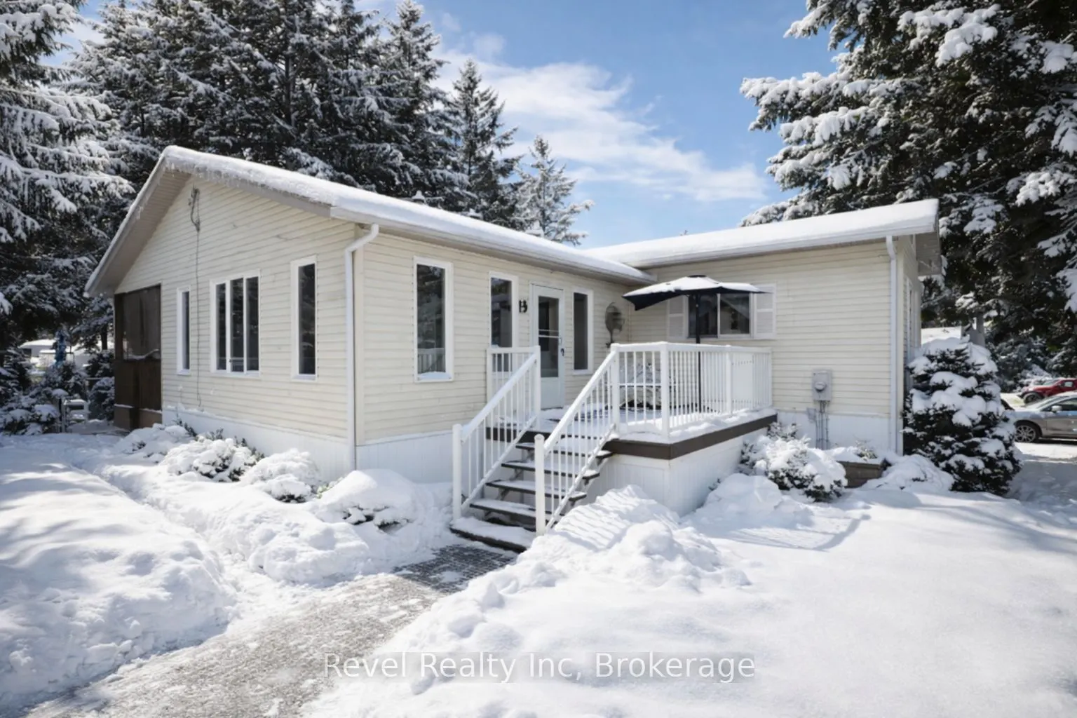 5411 Elliott Side Road #19