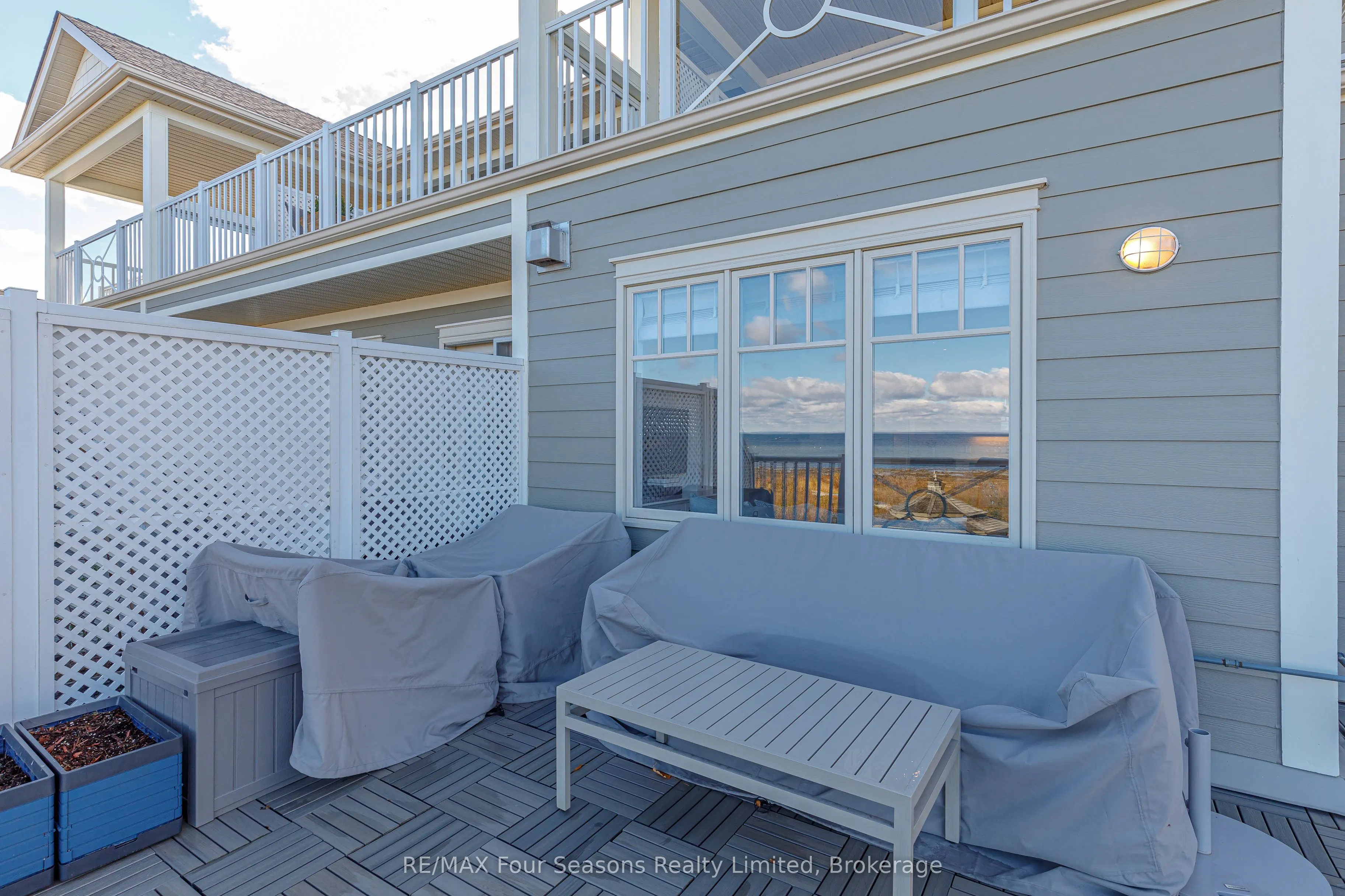 40 Trott Boulevard #306