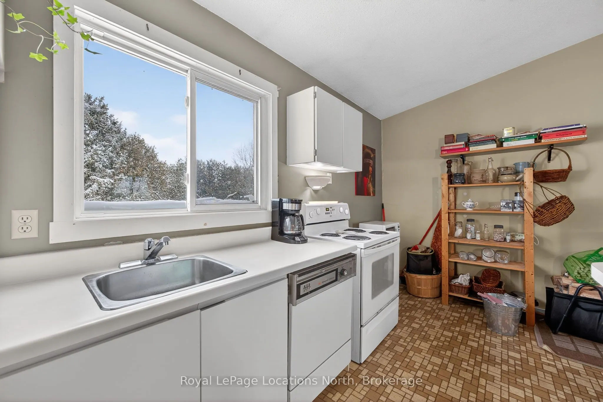13 Harbour Street W #253