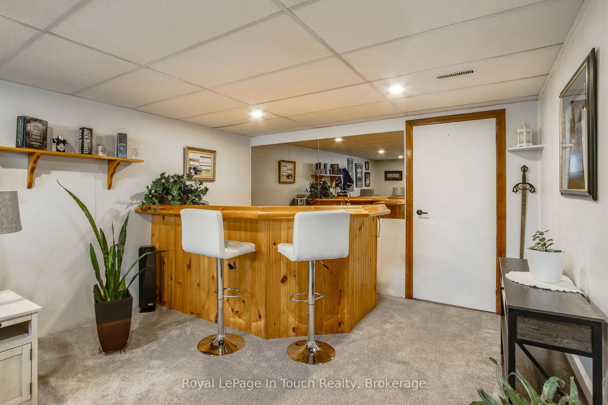 233 Innisfil Street #4