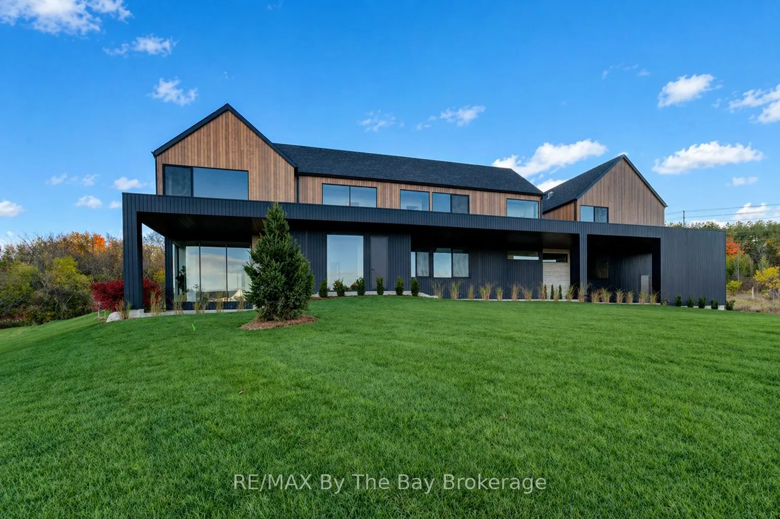 18 Raintree Court