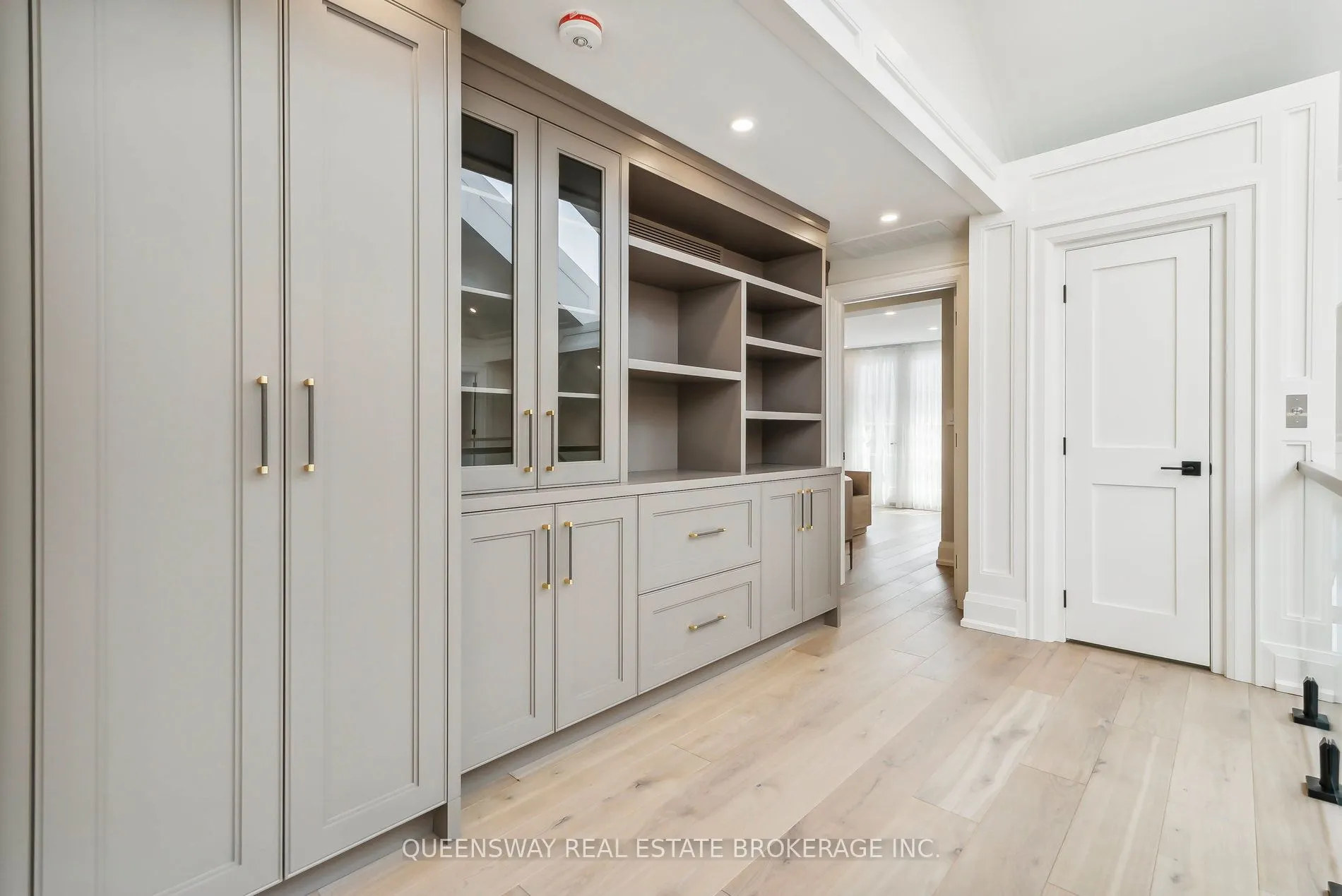 36 Pioneer Trail