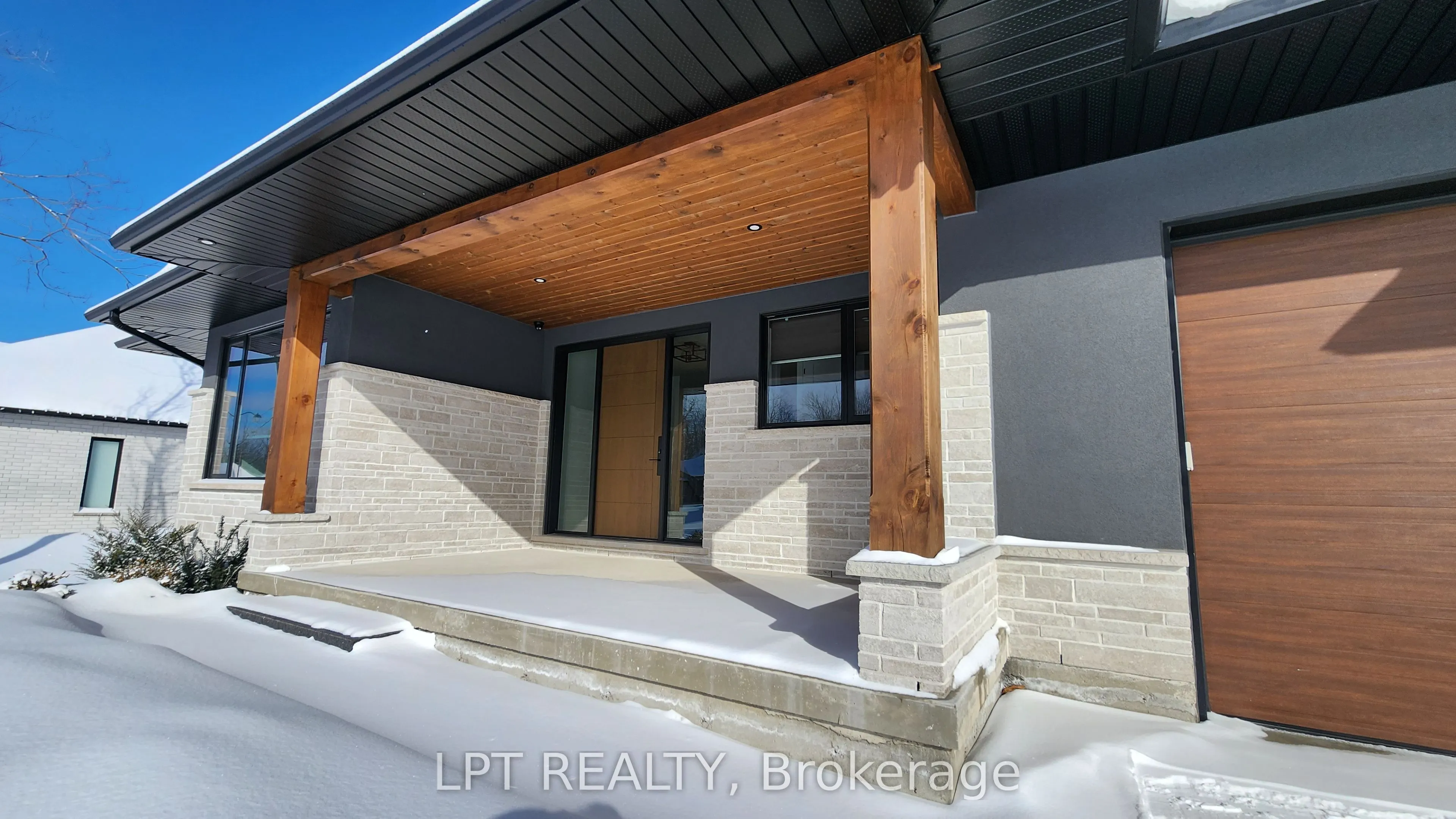 15 Byers Street