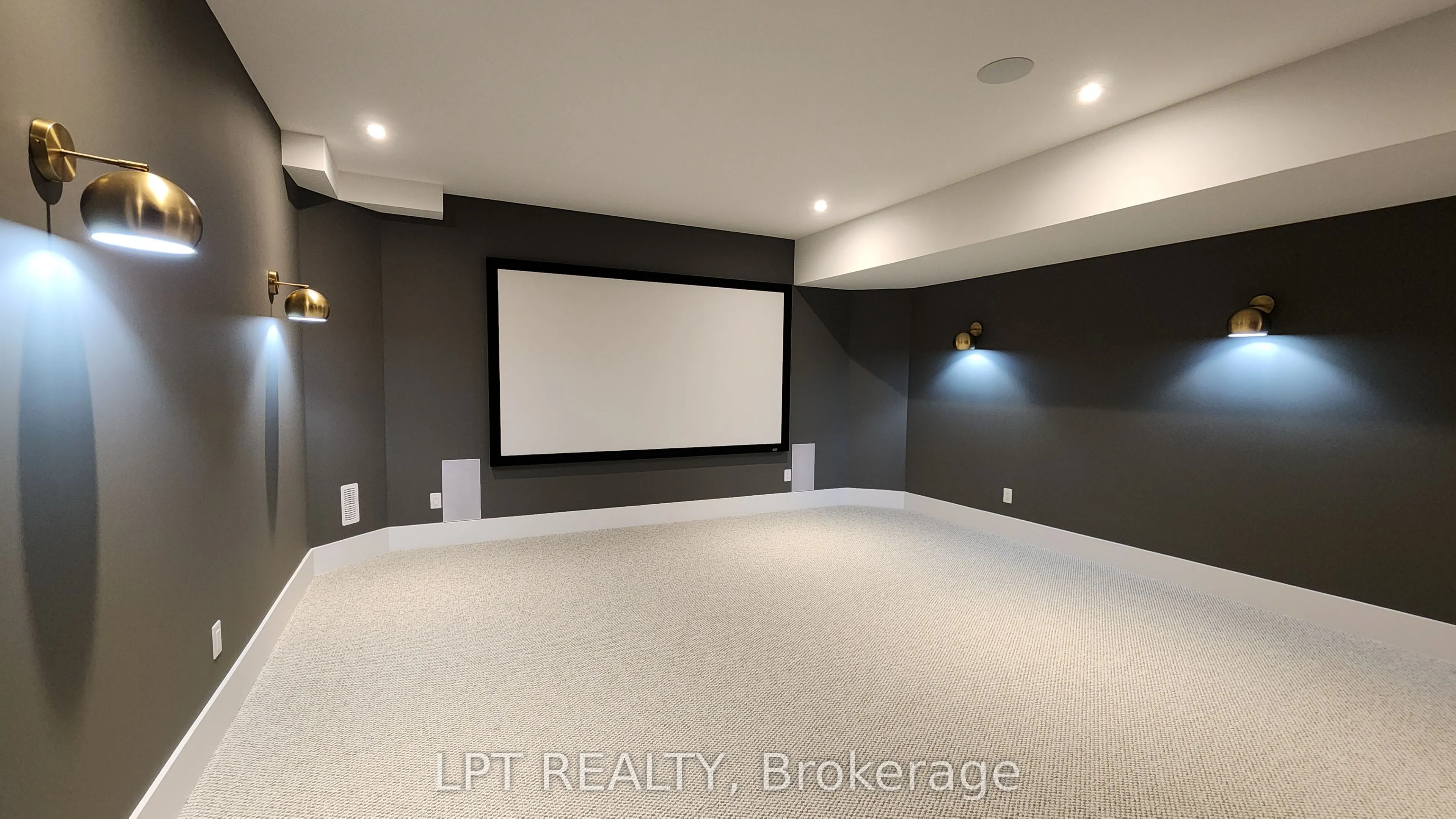 15 Byers Street