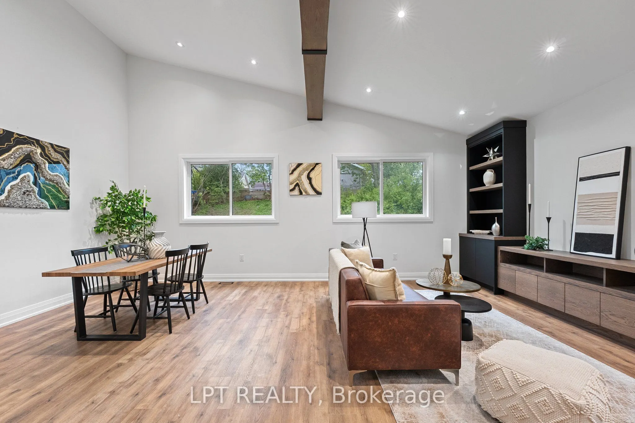 168 Berczy Street