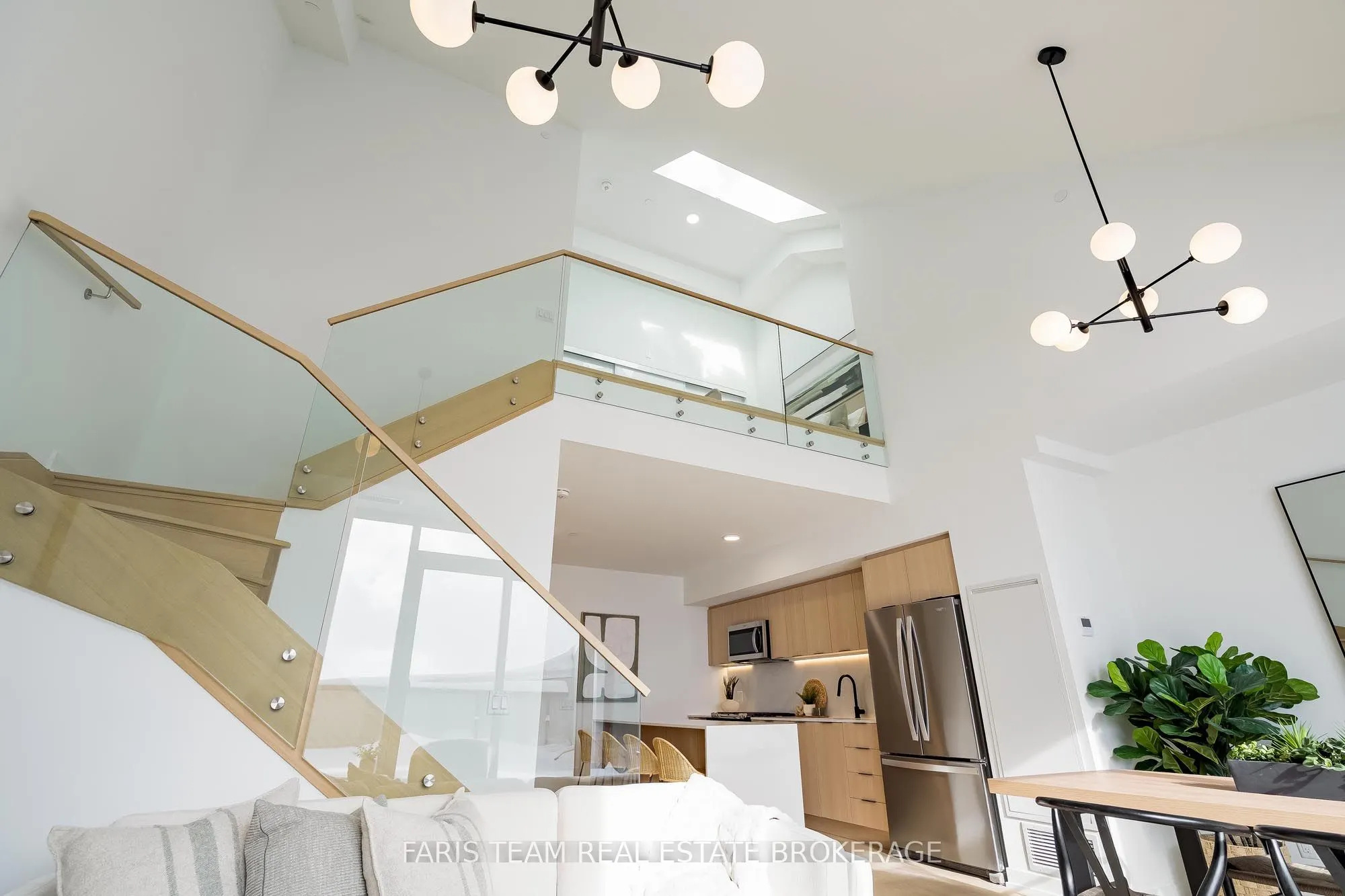 31 Huron Street #611
