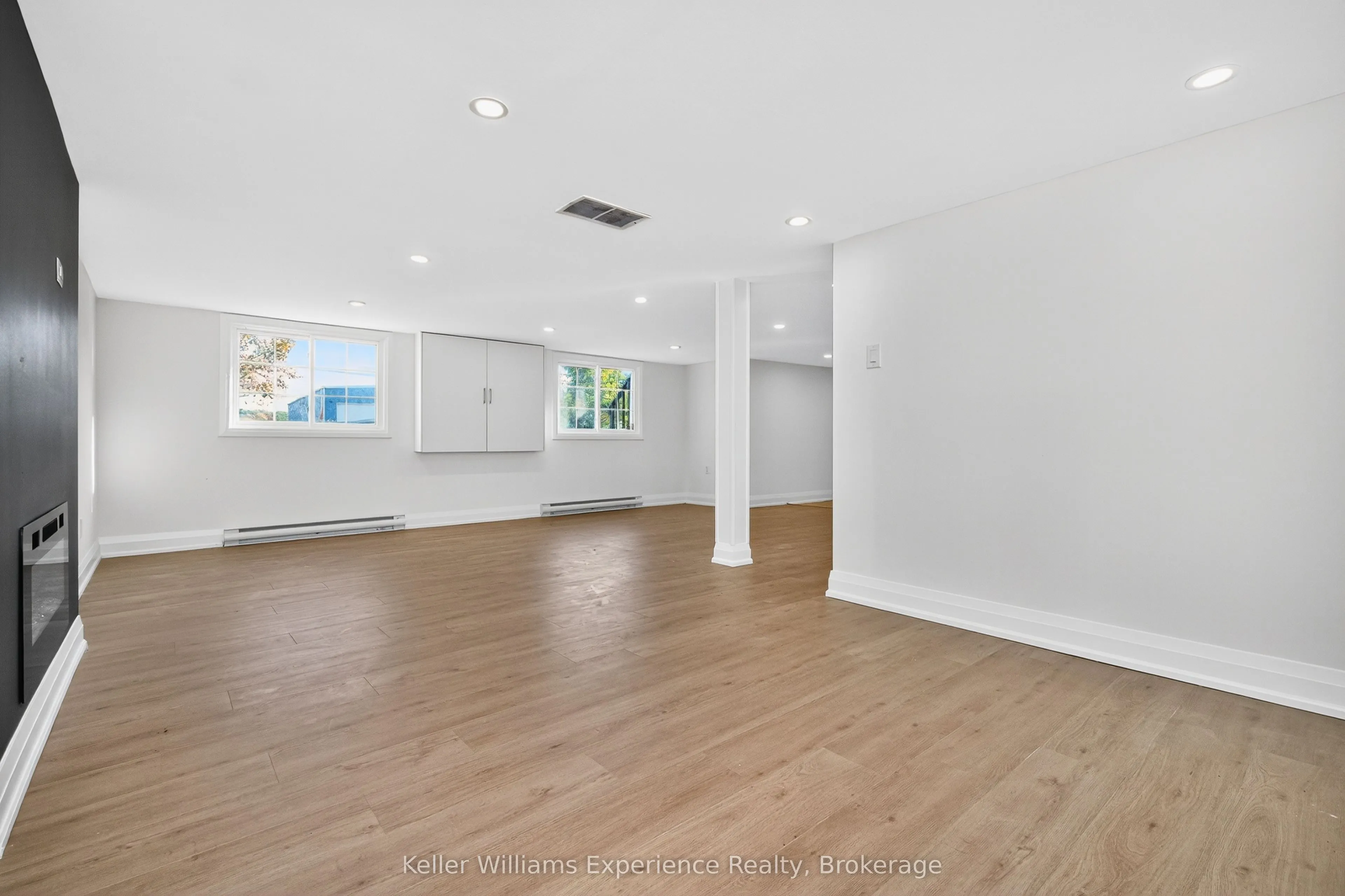 556 Champlain Road
