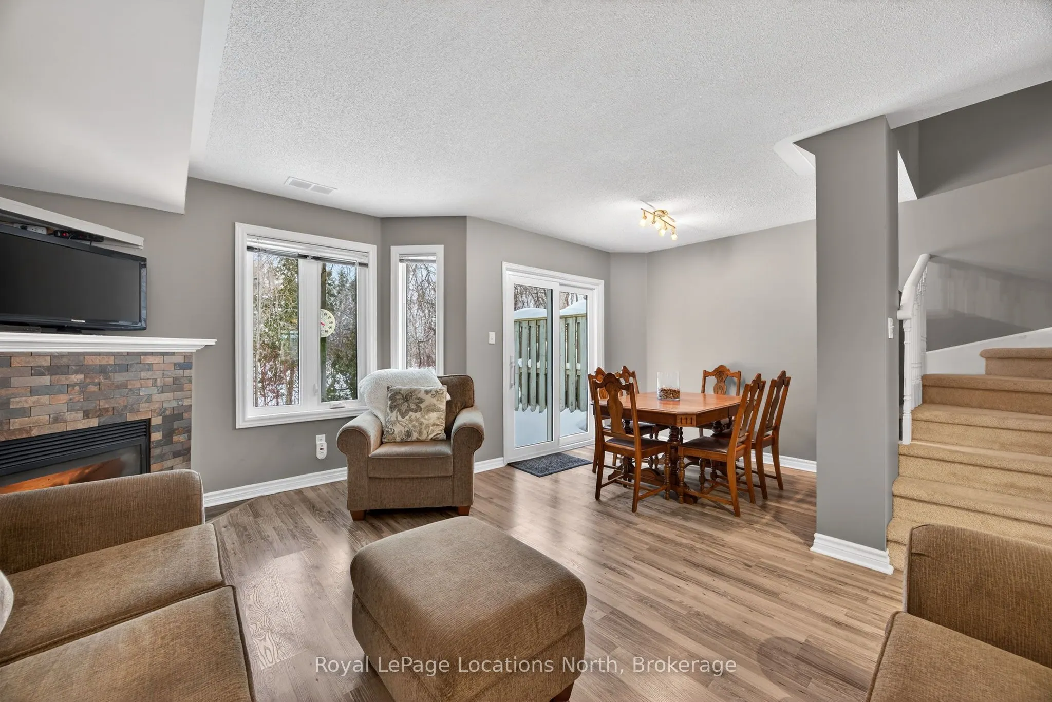 43 SUNDIAL Court #22