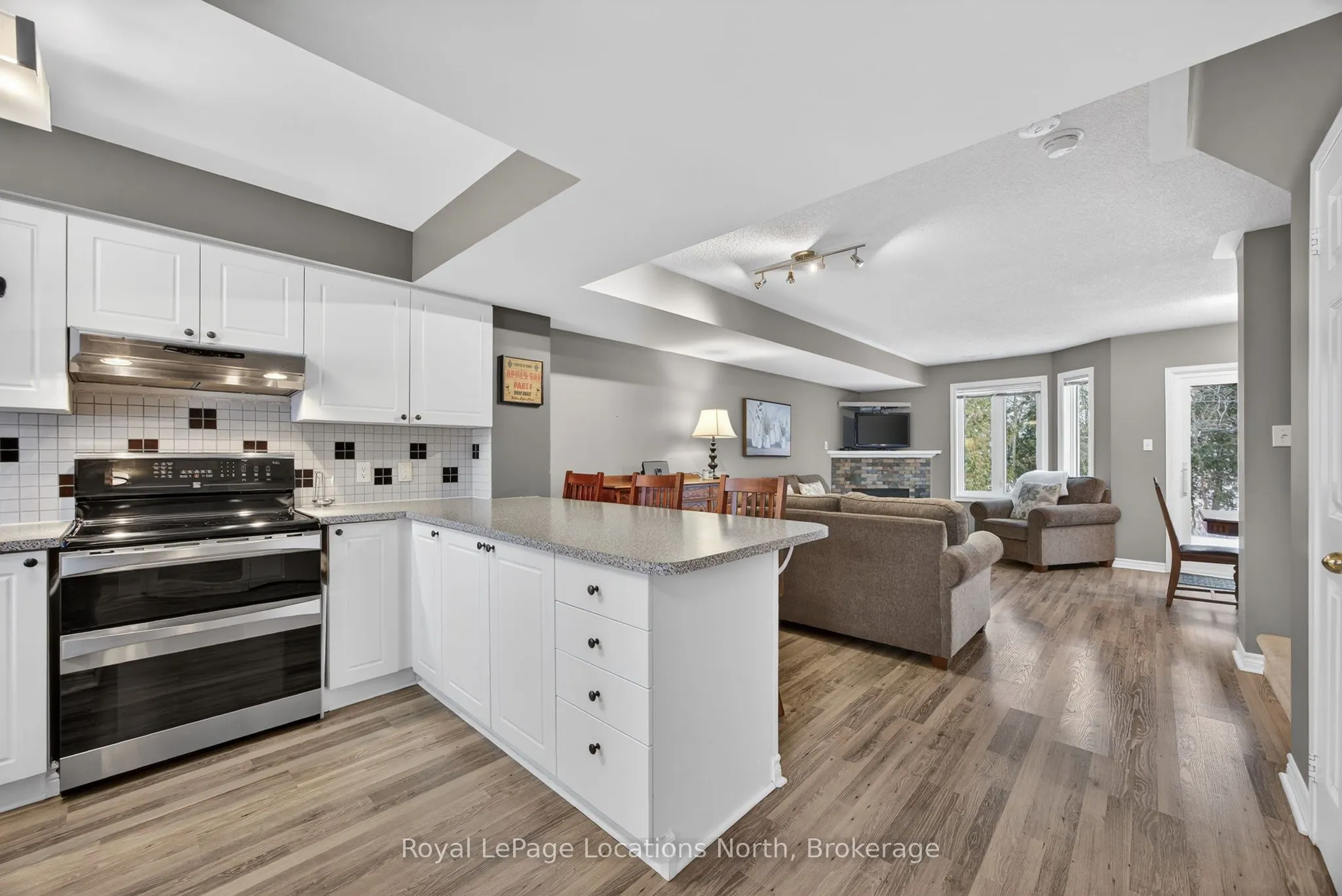 43 SUNDIAL Court #22