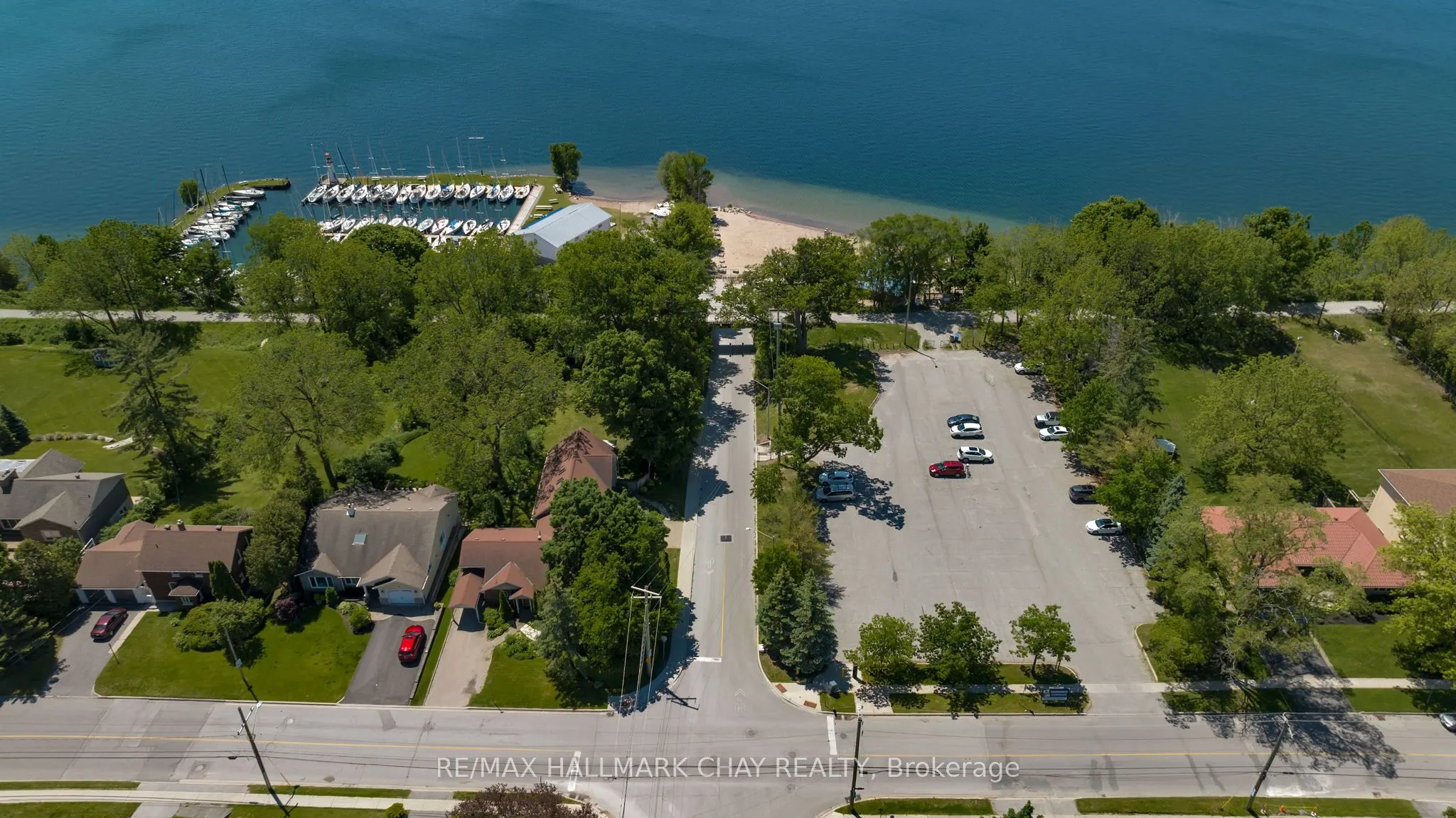 98 Shanty Bay Road