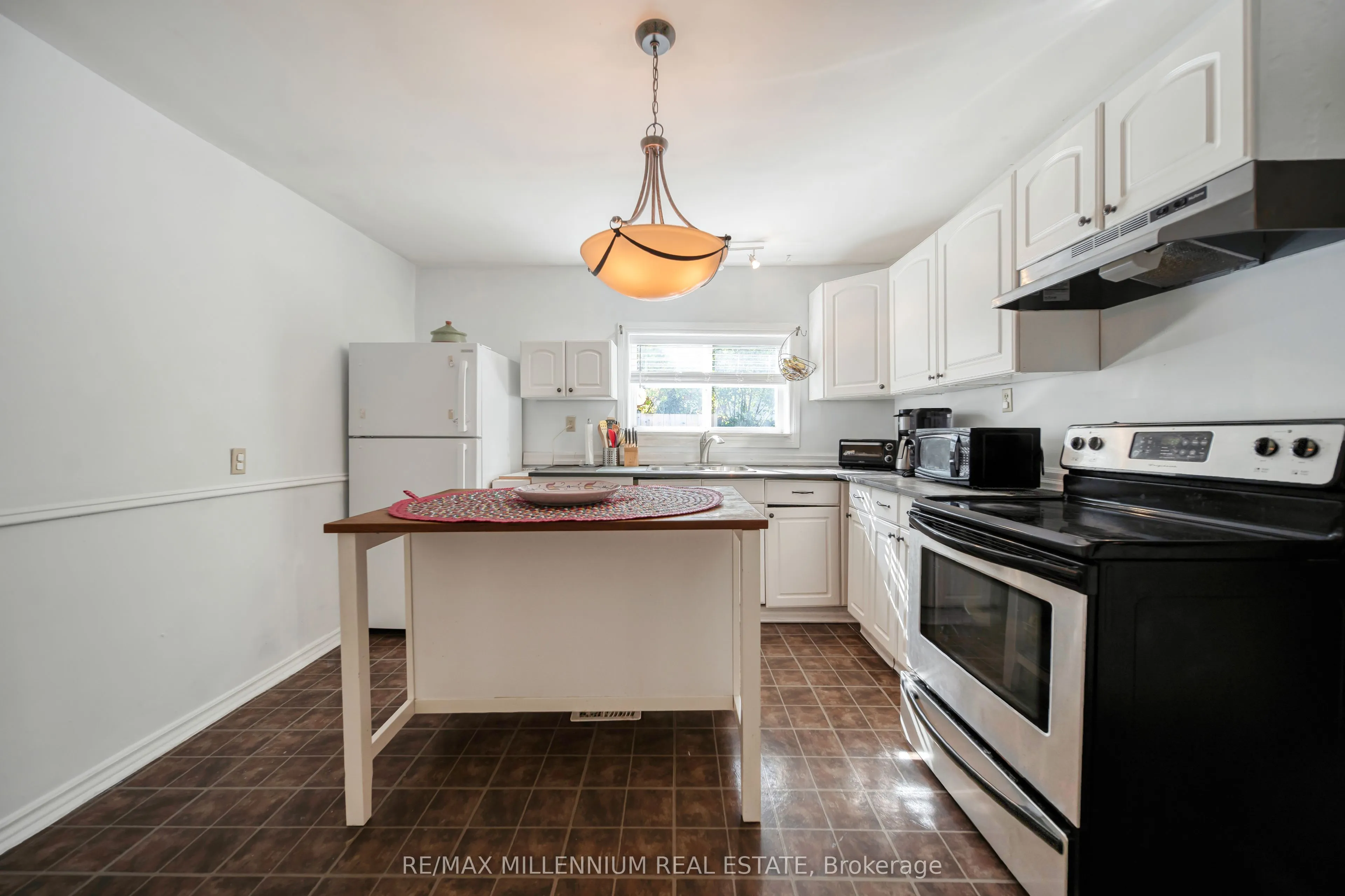 173 Barrie Road