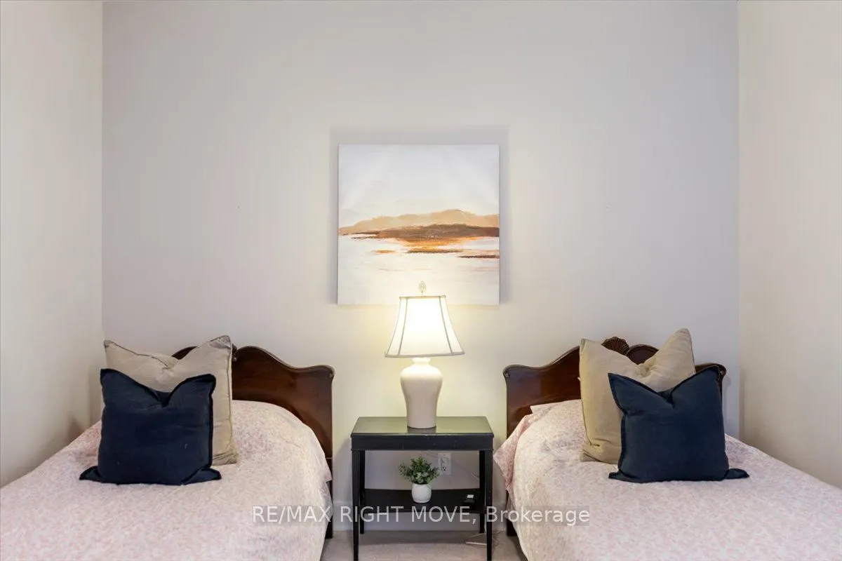 140 Cedar Island Road #109