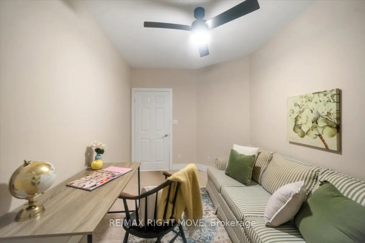 140 Cedar Island Road #109