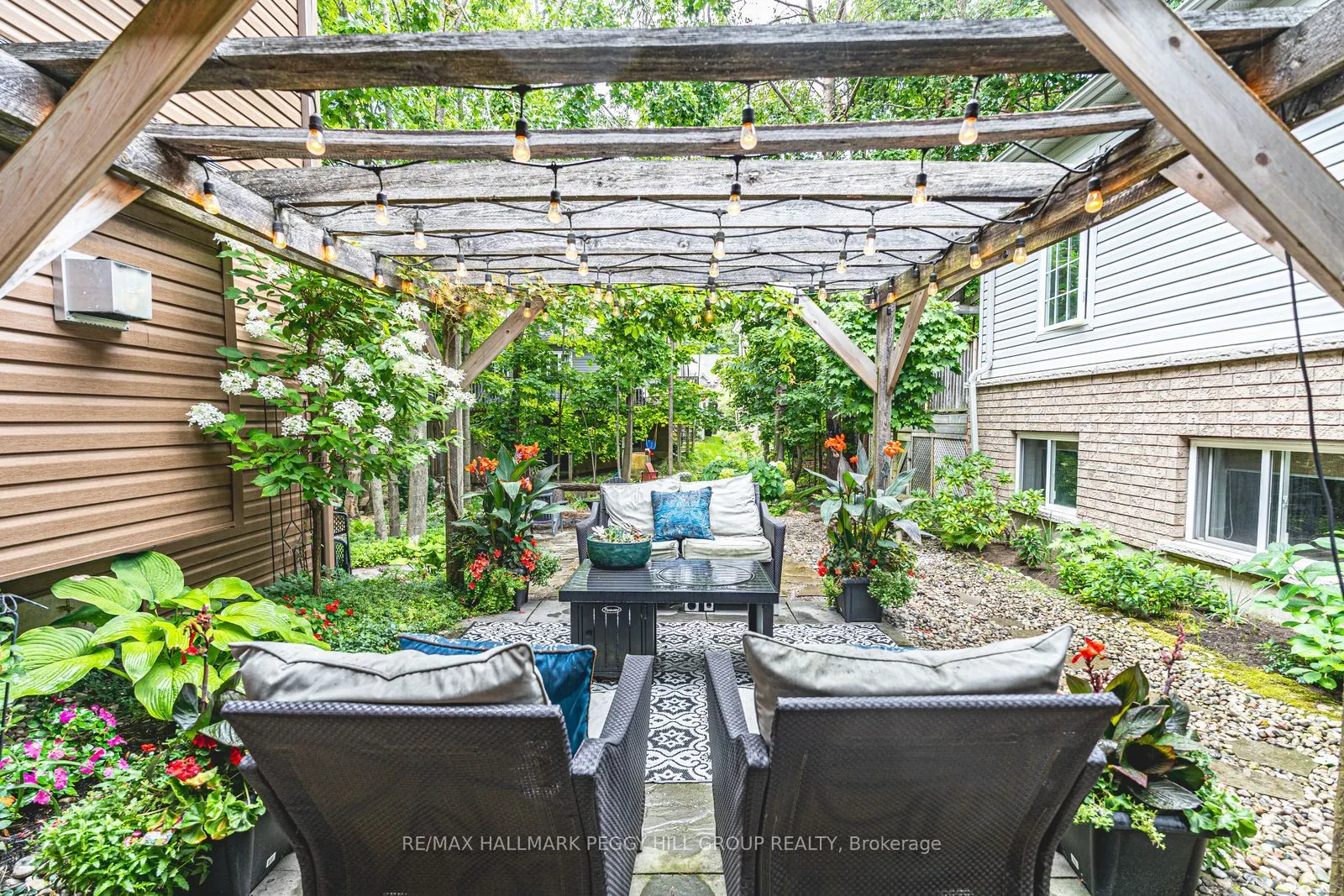 11 Oakmont Avenue