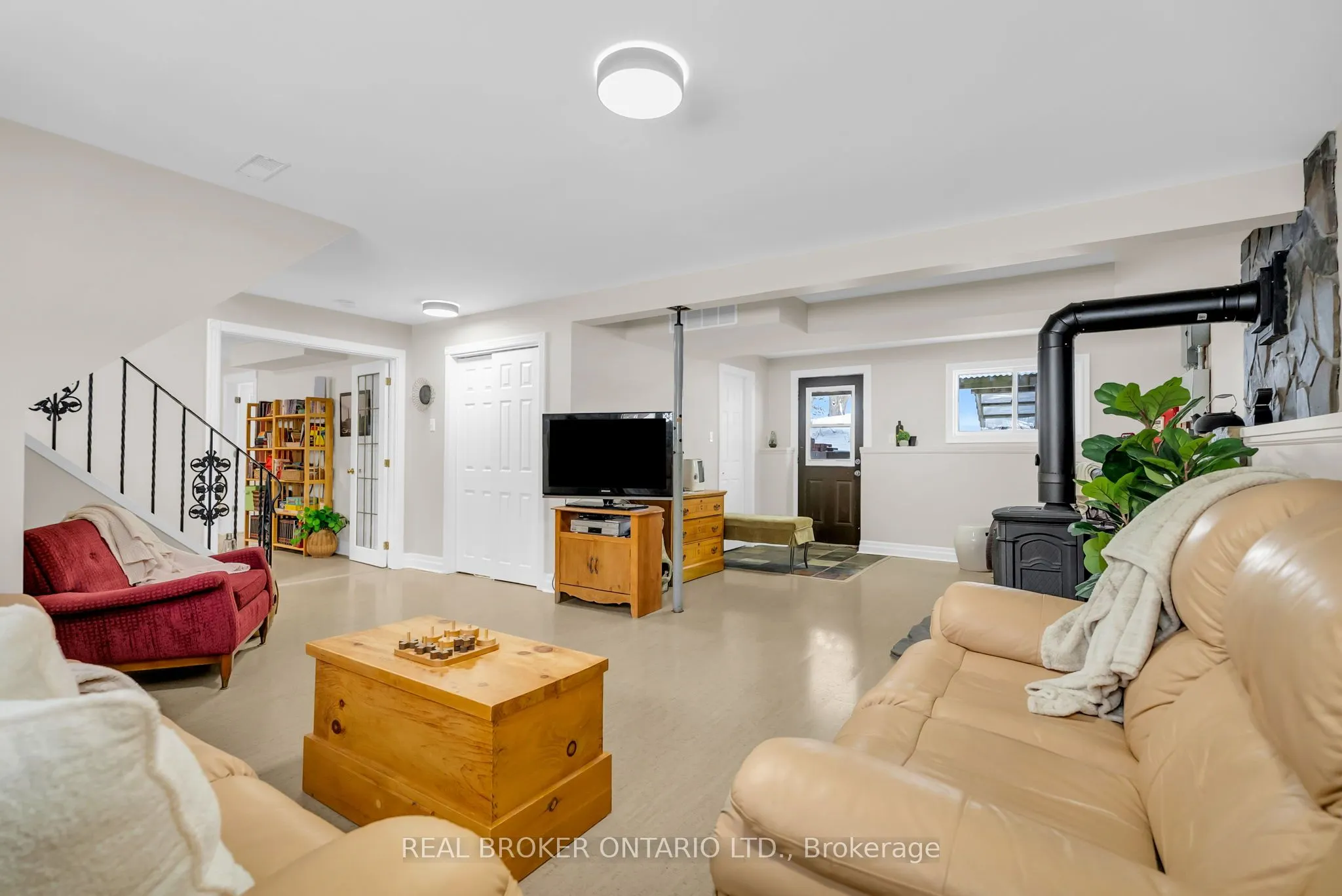 2477 Old Fort Road