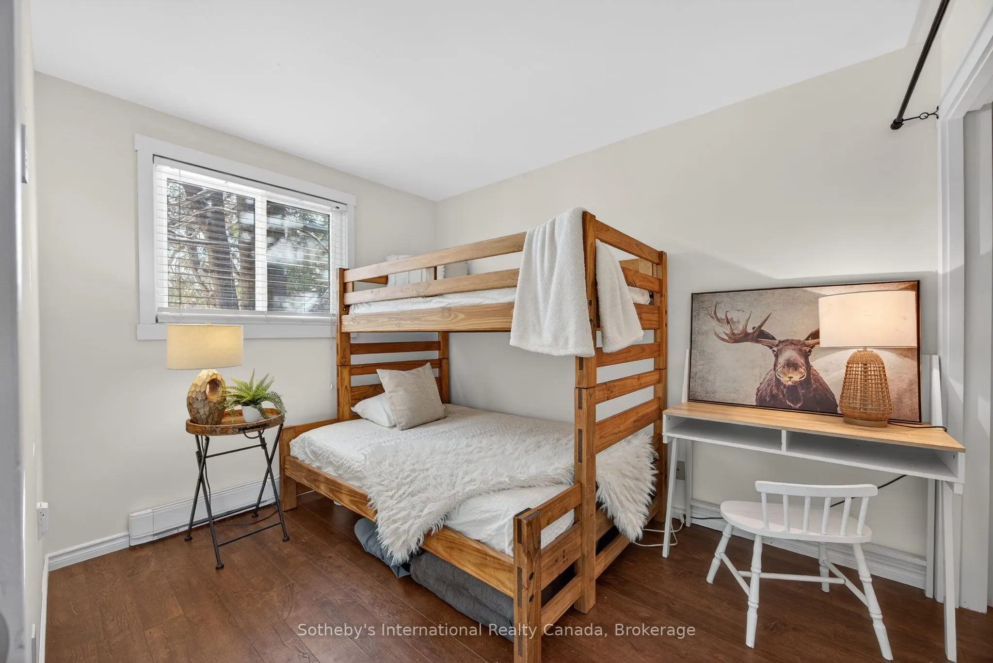 11 Harbour Street W #345