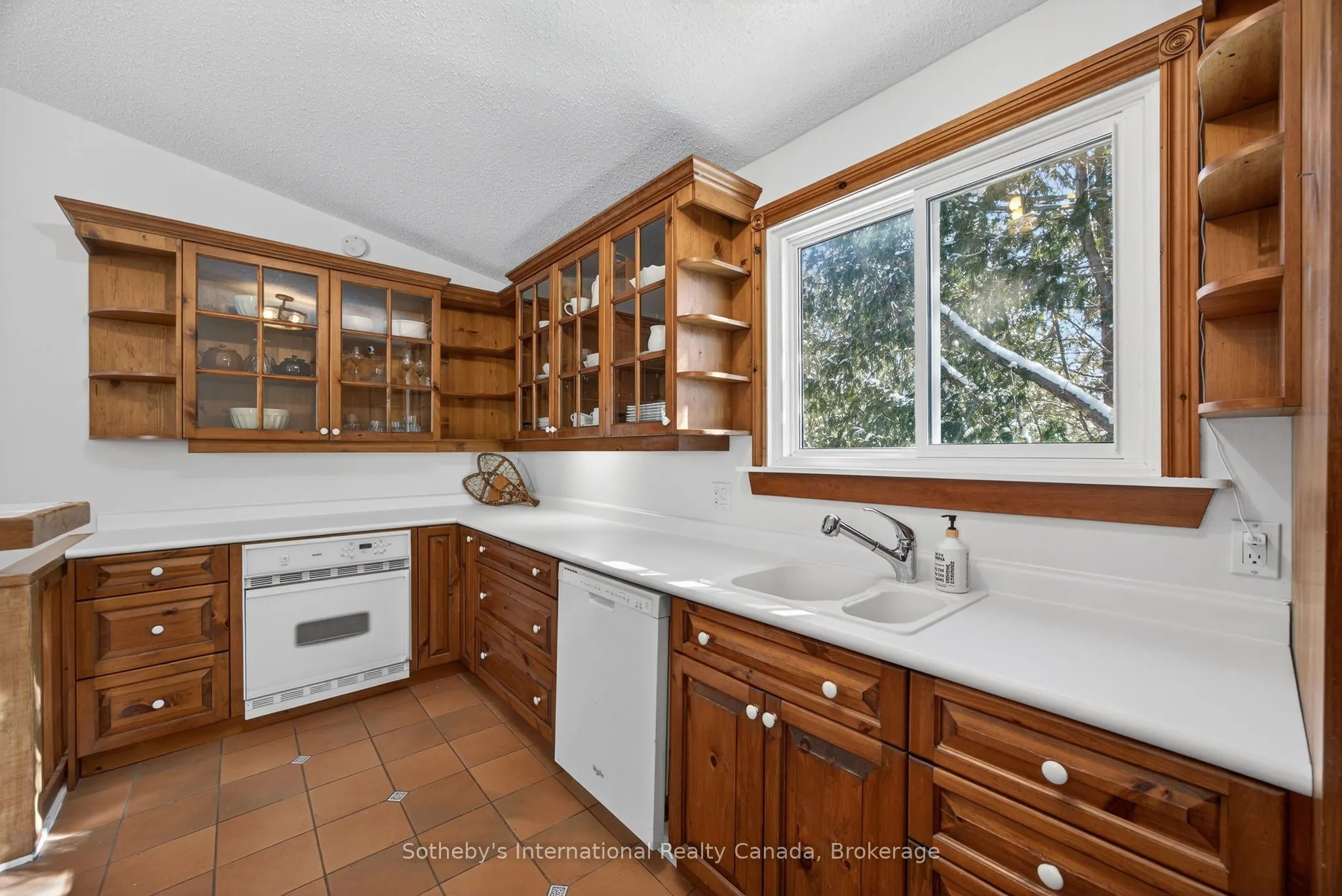 11 Harbour Street W #345