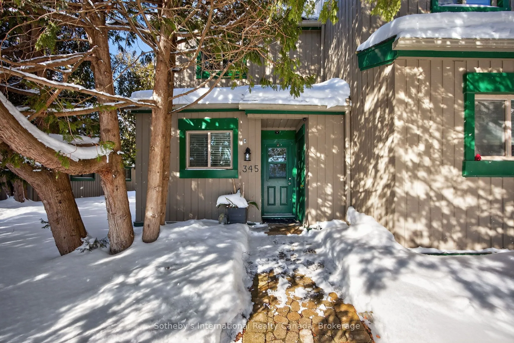 11 Harbour Street W #345