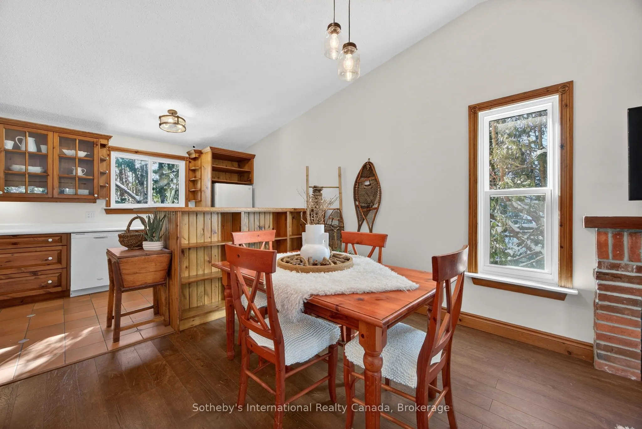 11 Harbour Street W #345