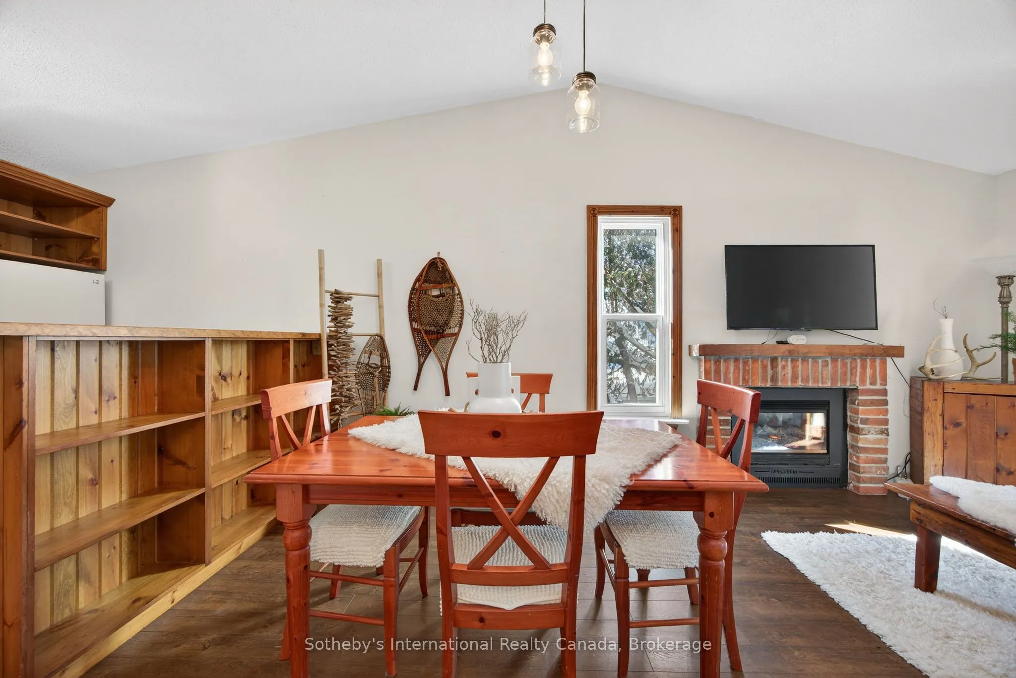 11 Harbour Street W #345