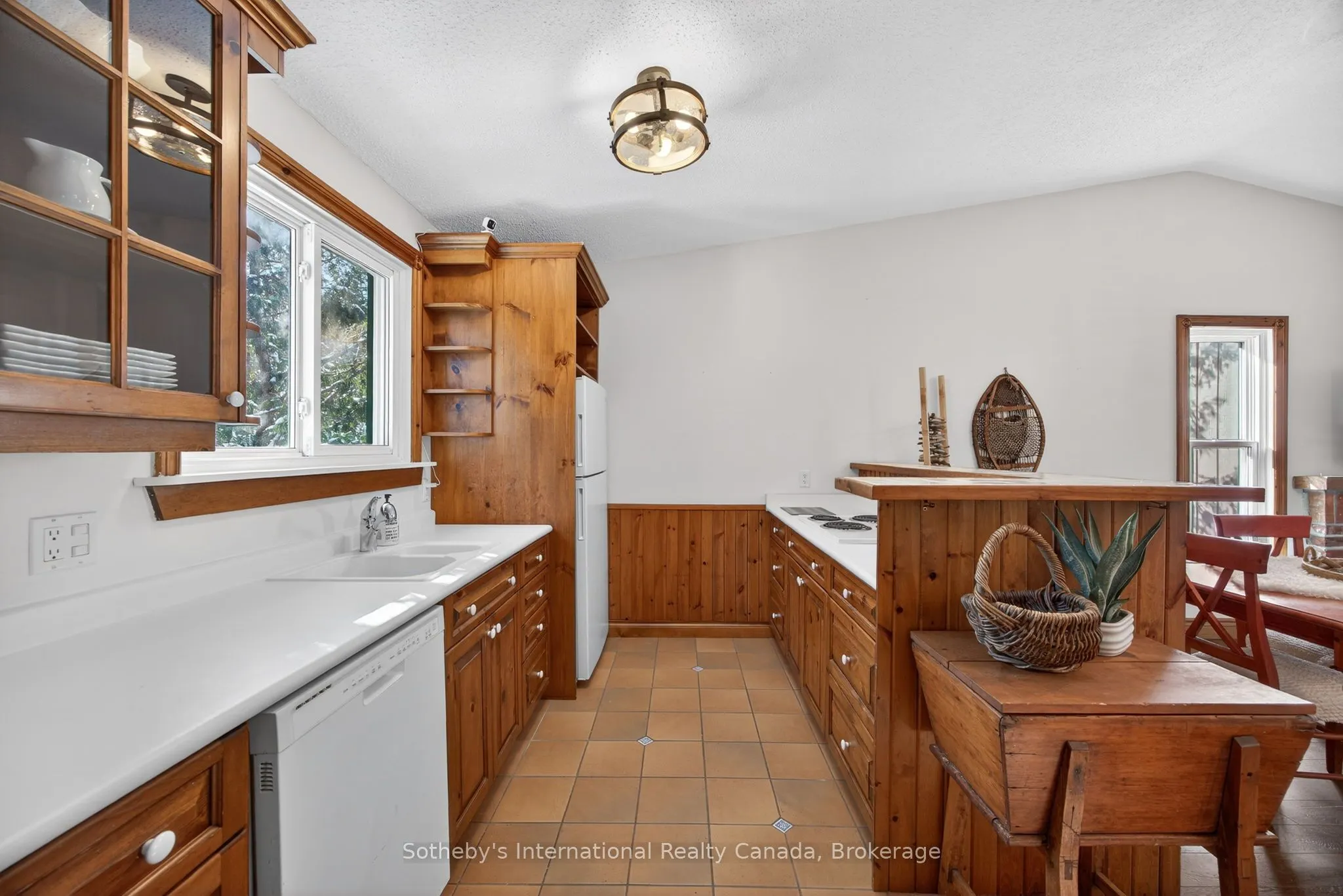 11 Harbour Street W #345