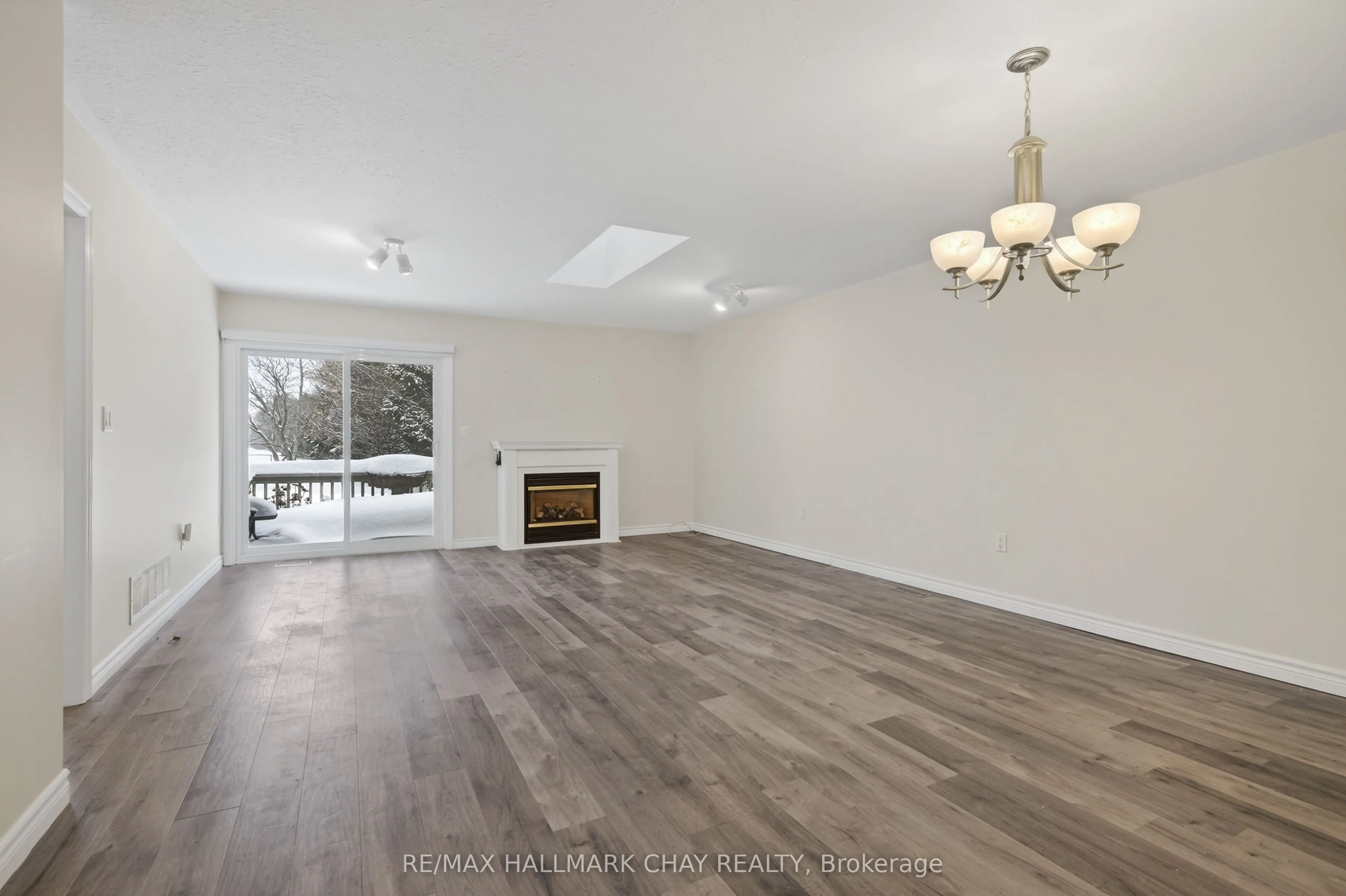 275 Huron Street #11