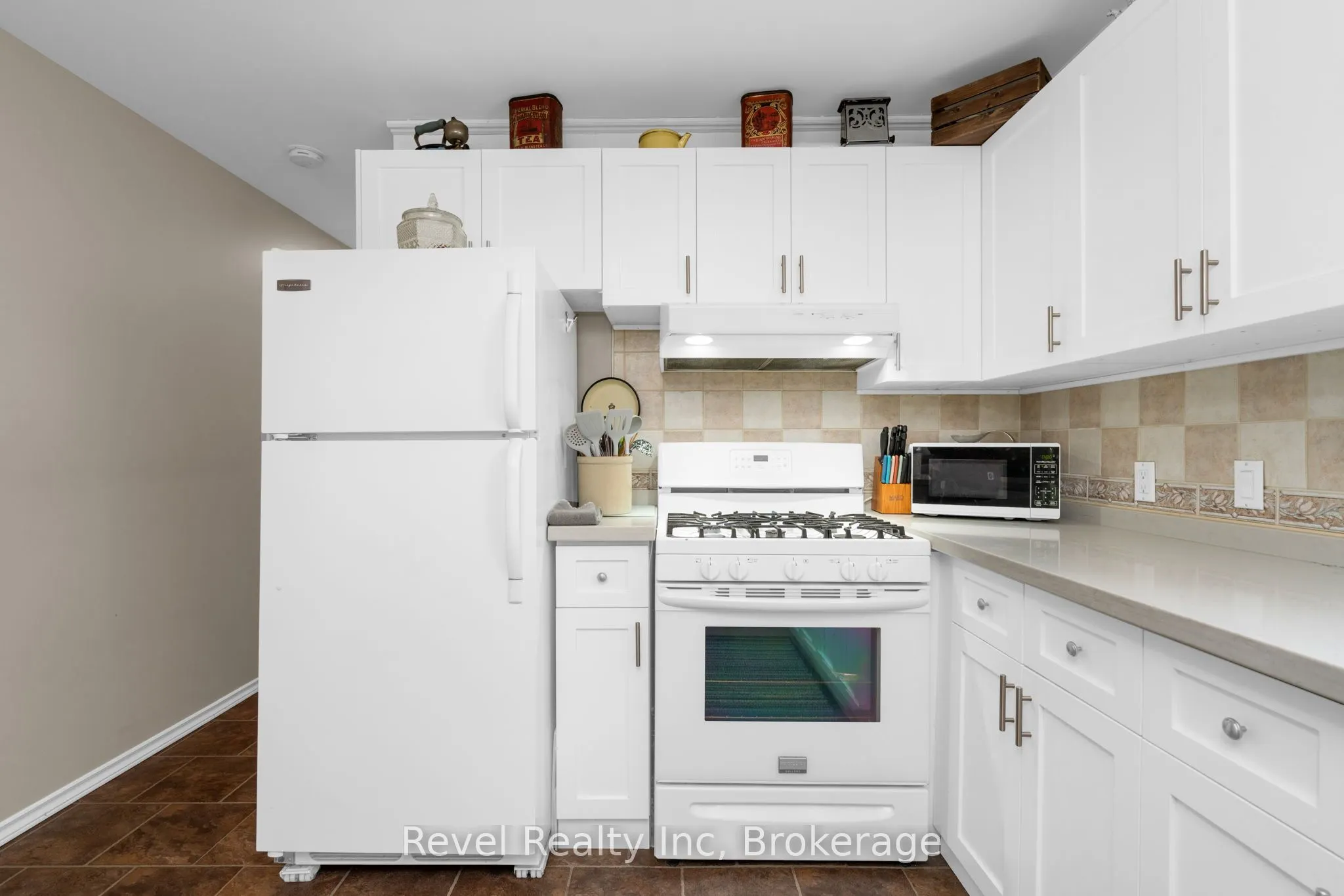 5411 Elliott Side Road #19