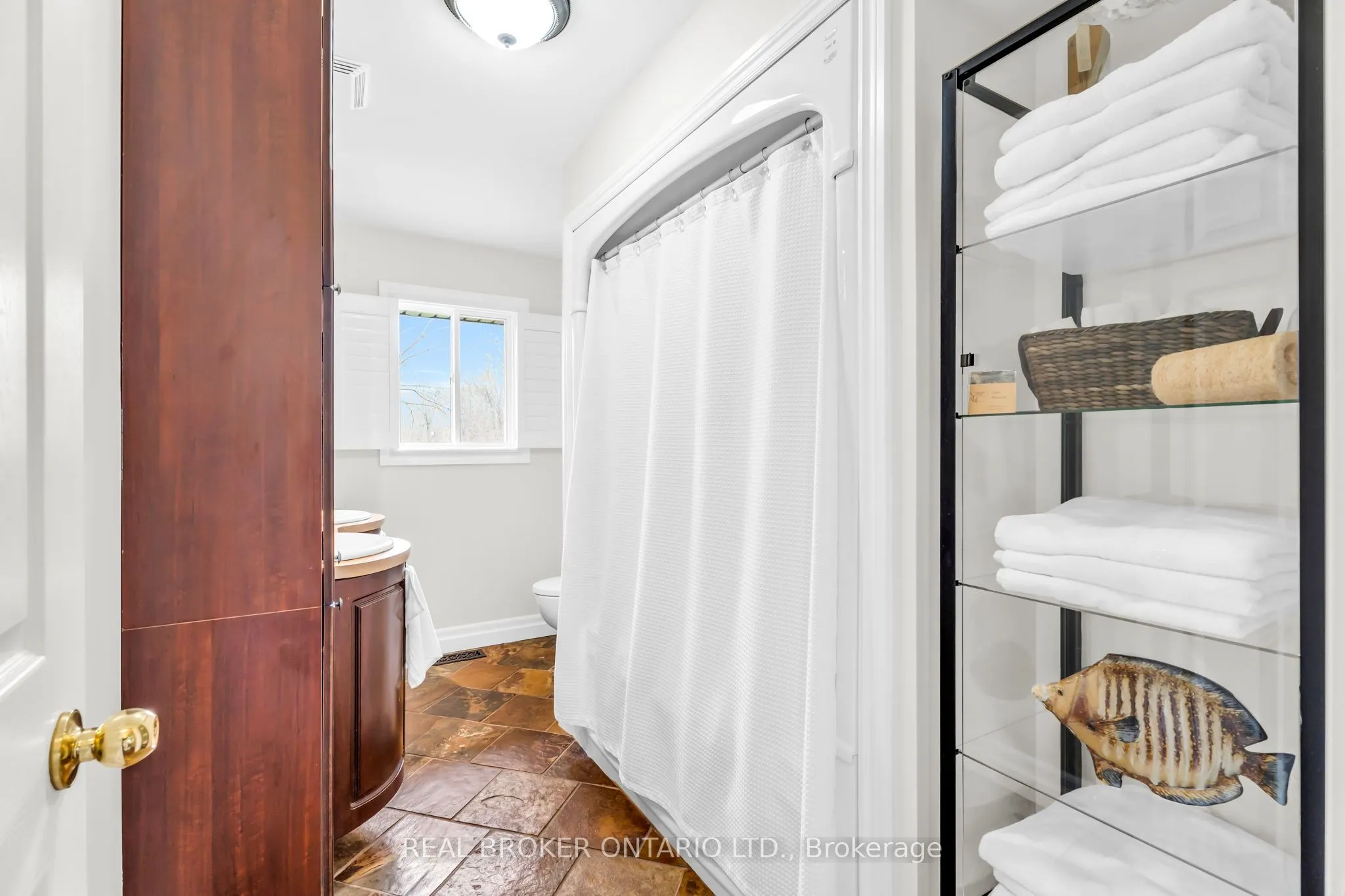 2477 Old Fort Road