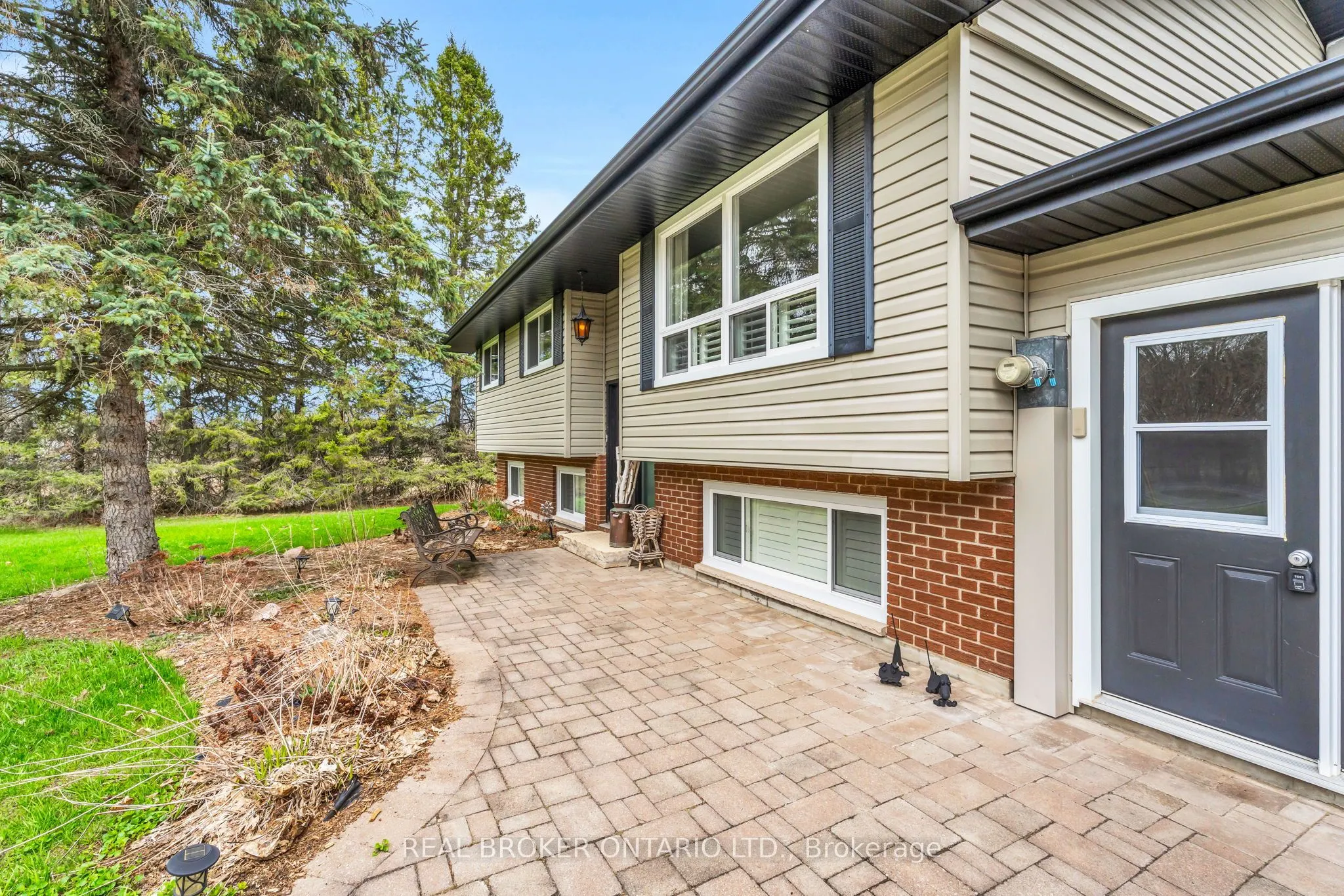 2477 Old Fort Road