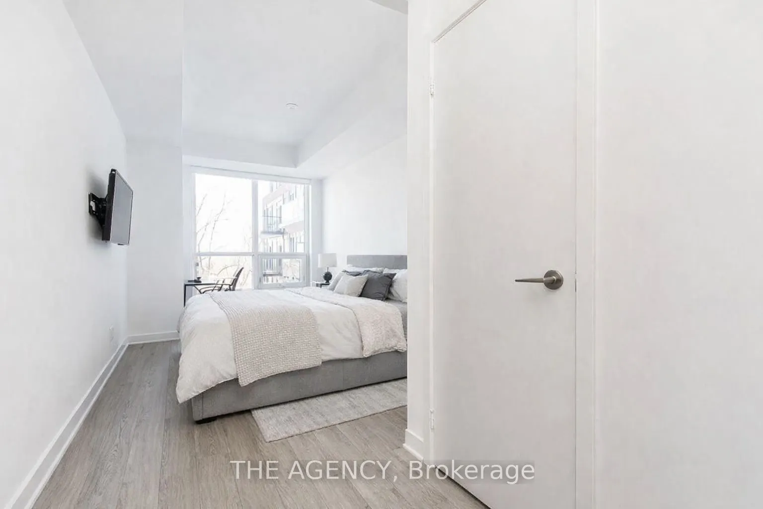 681 Yonge Street #327