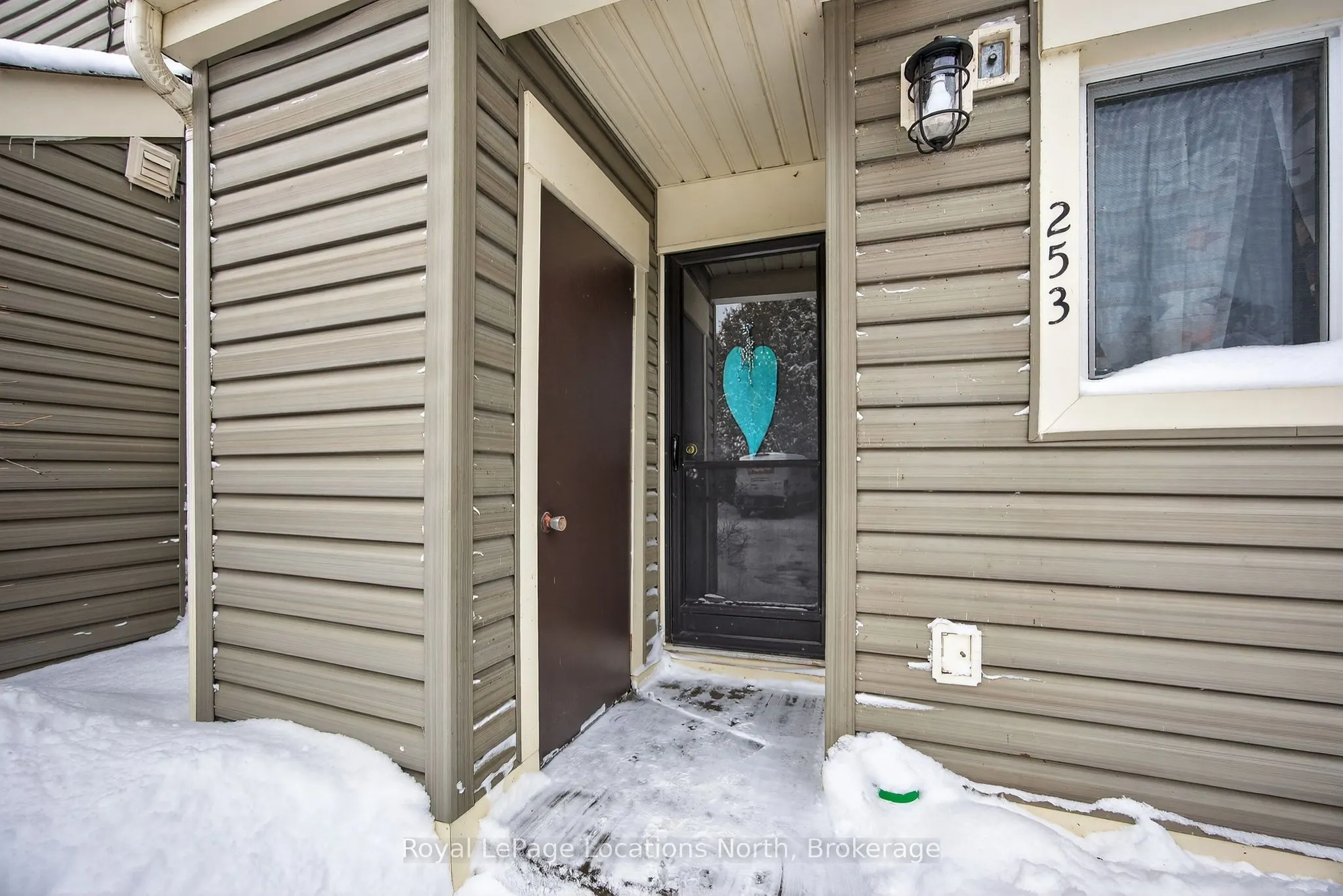 13 Harbour Street W #253