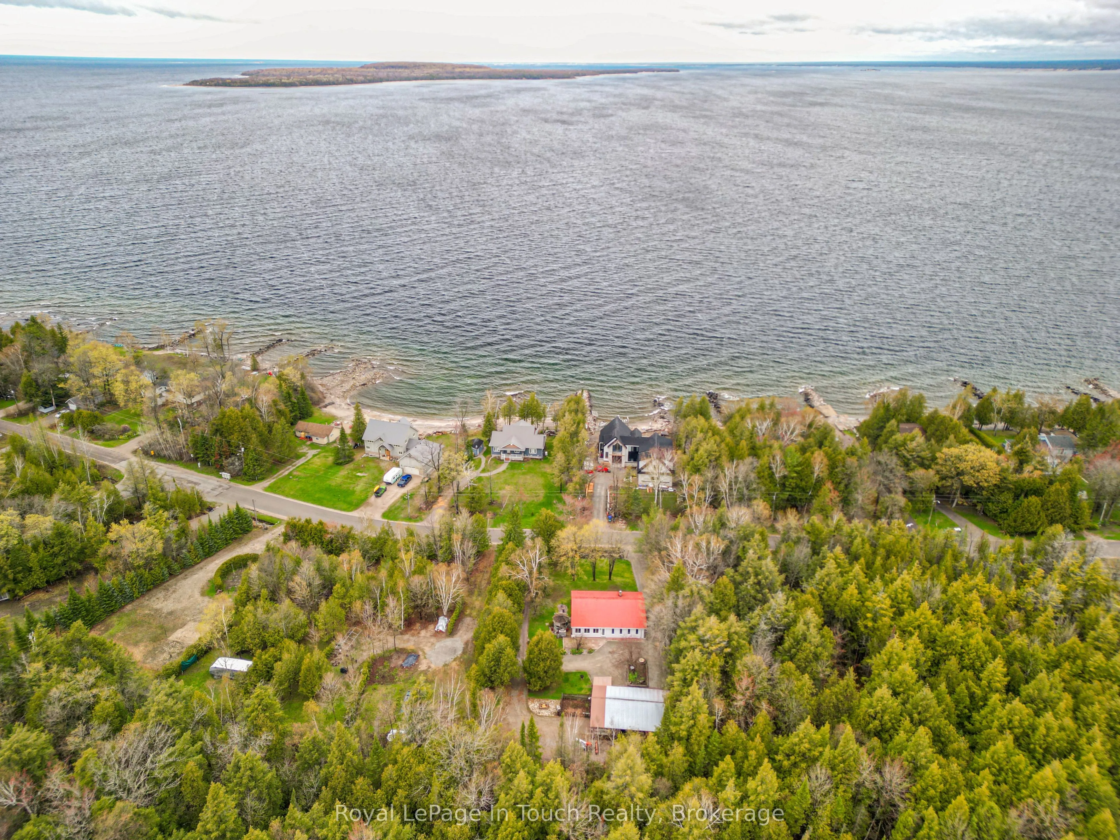 2554 Champlain Road