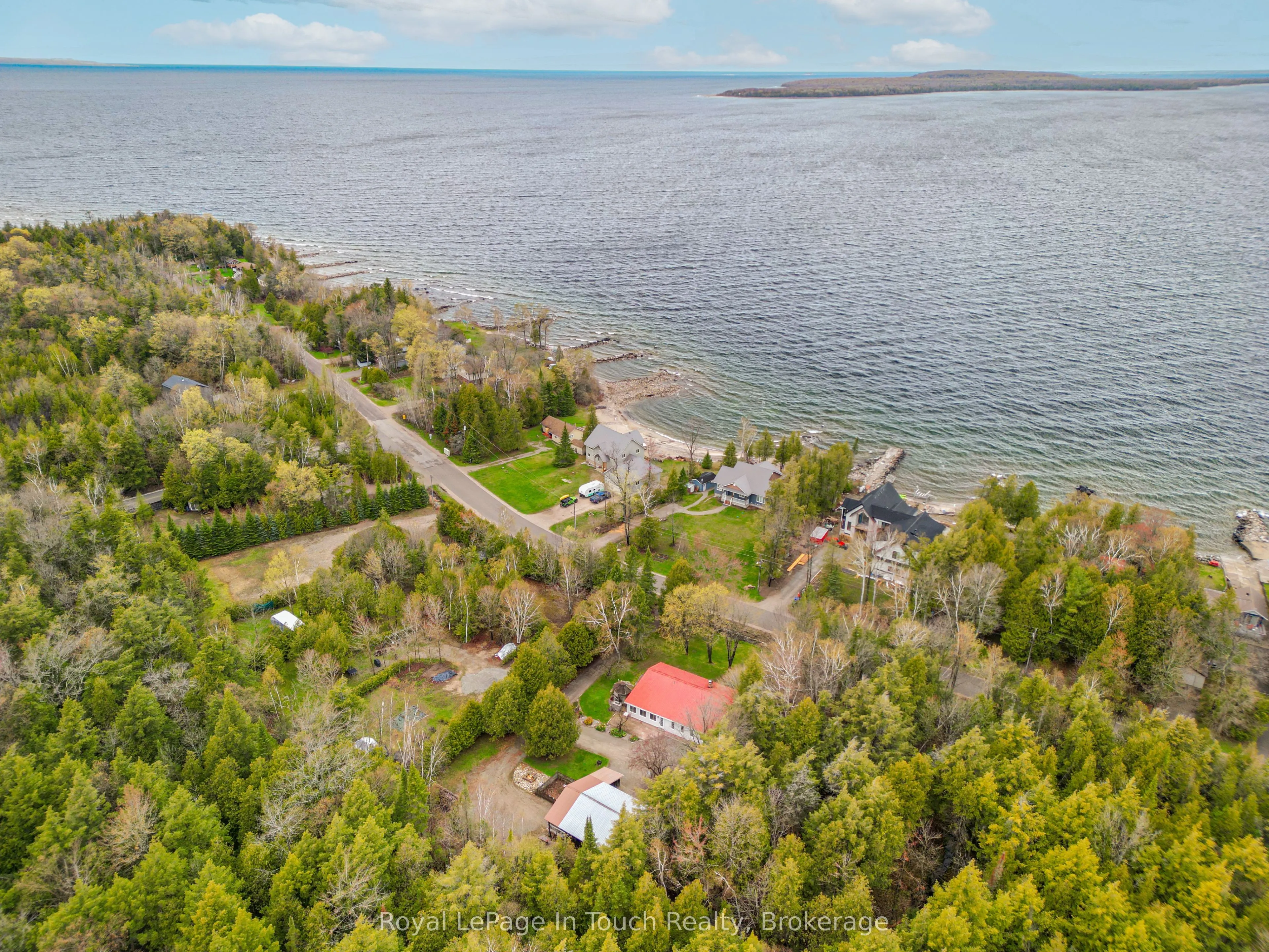 2554 Champlain Road