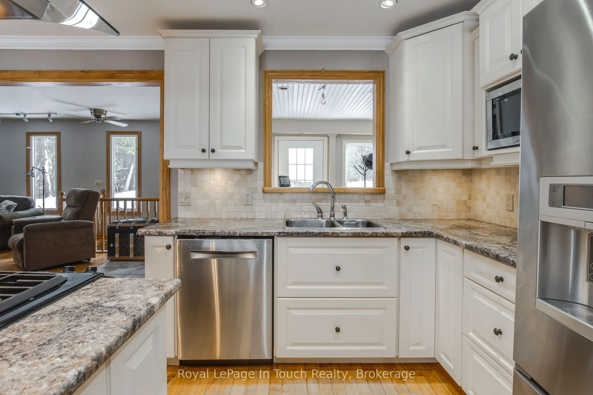2554 Champlain Road