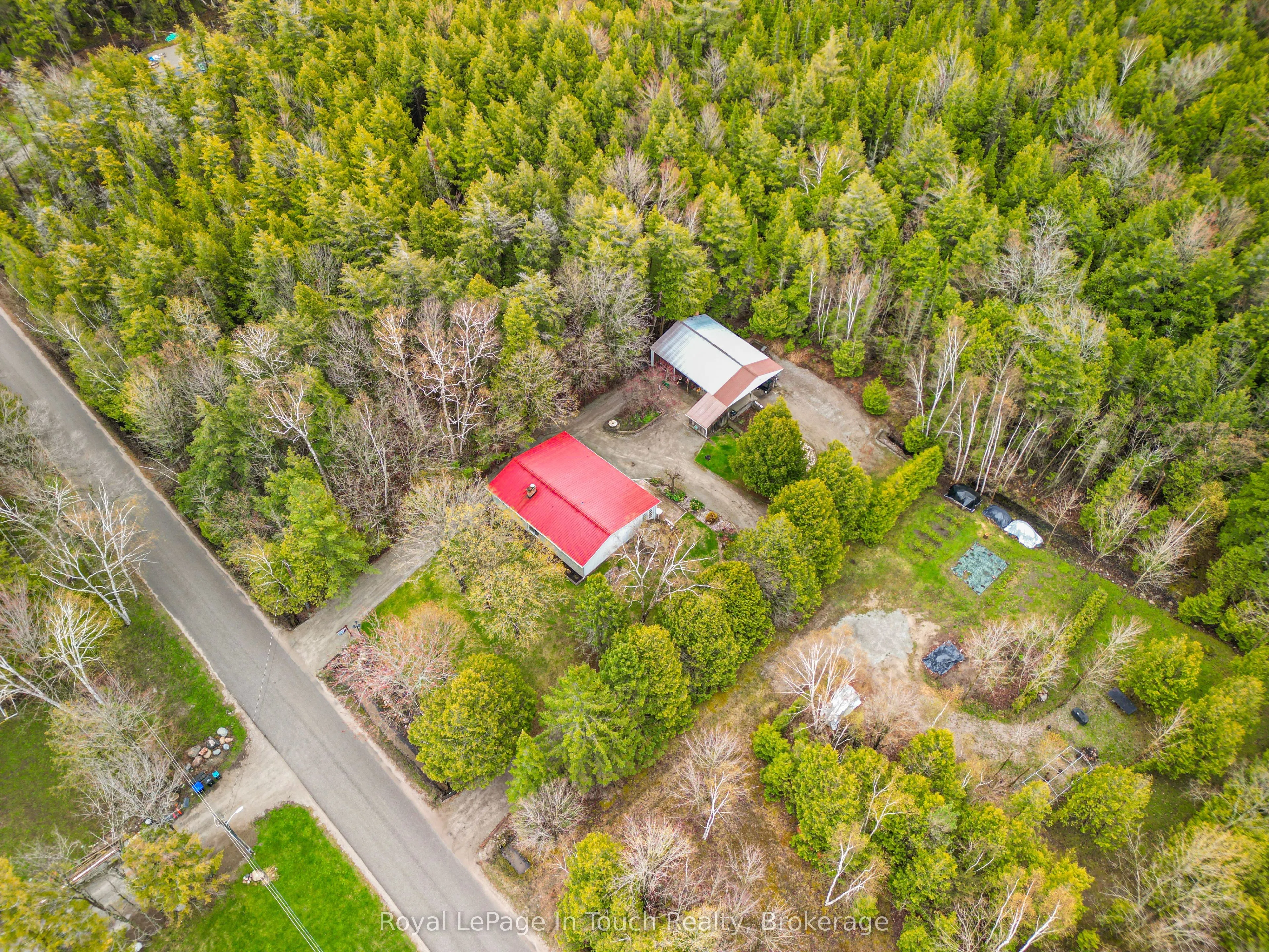 2554 Champlain Road