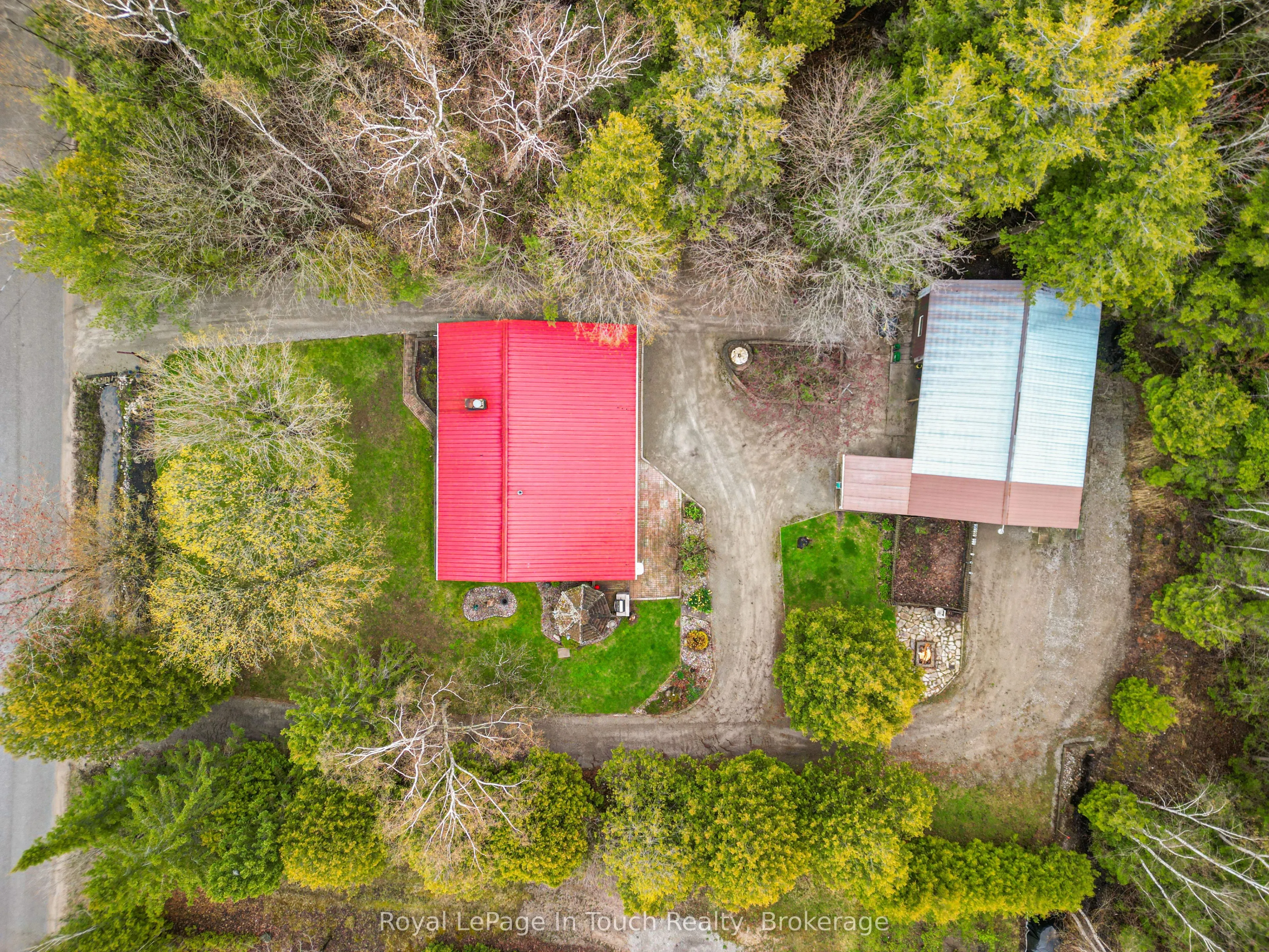 2554 Champlain Road