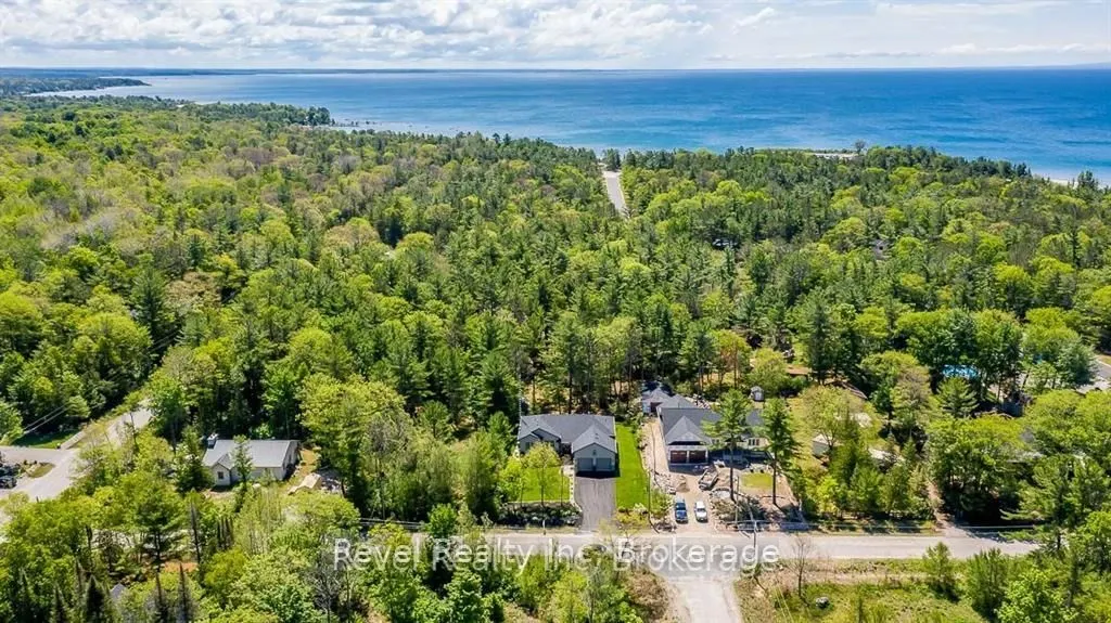 15 Stoney Road