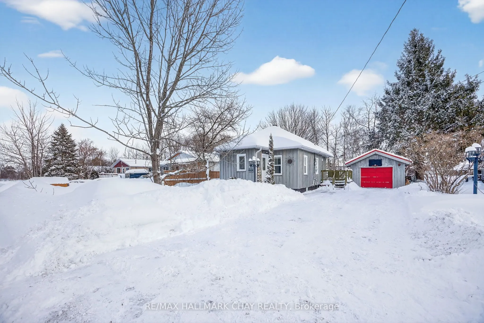 323 BELL Street