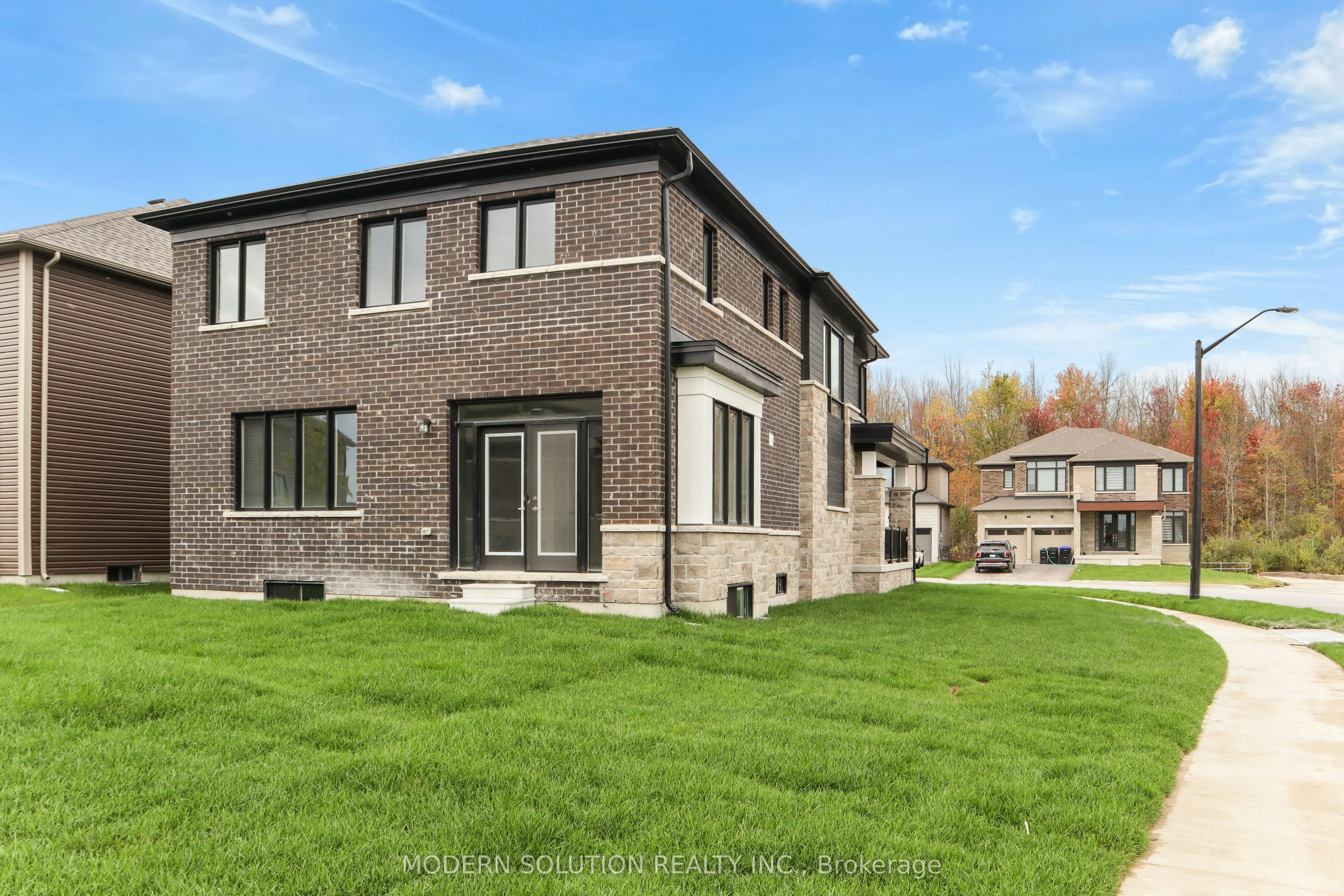 58 Del Ray Crescent