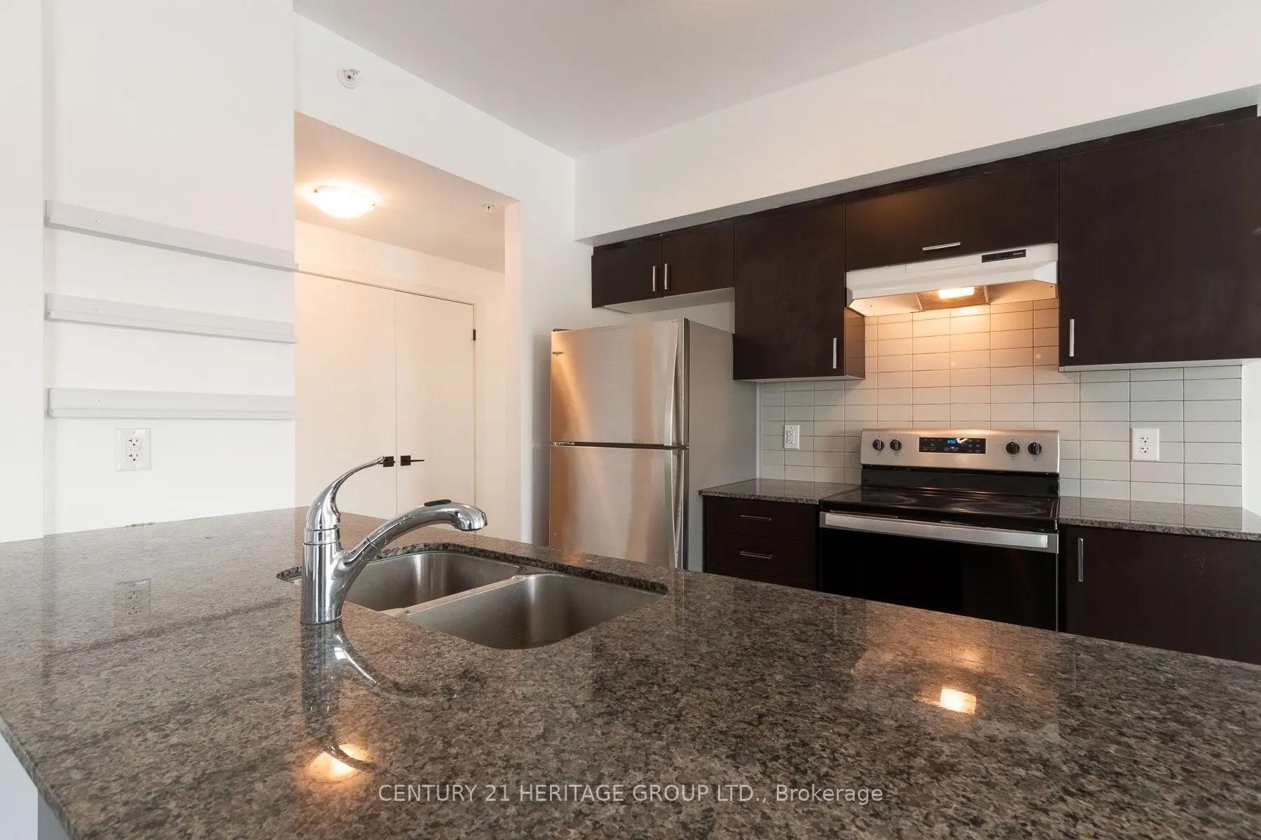 10 Culinary Lane #201