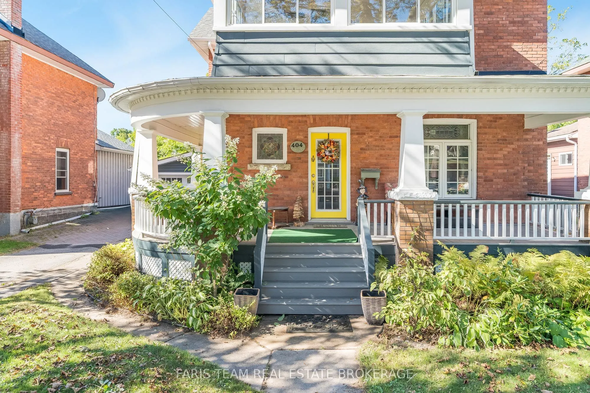404 Manly Street