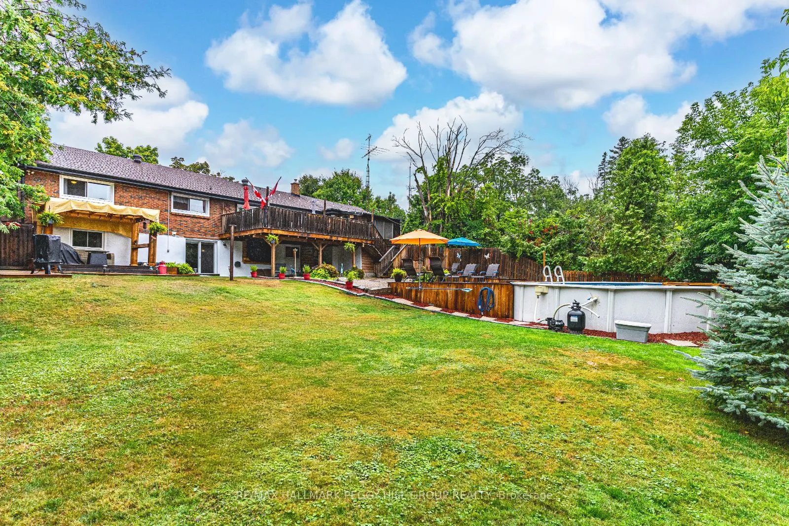2447 Ridge Road W
