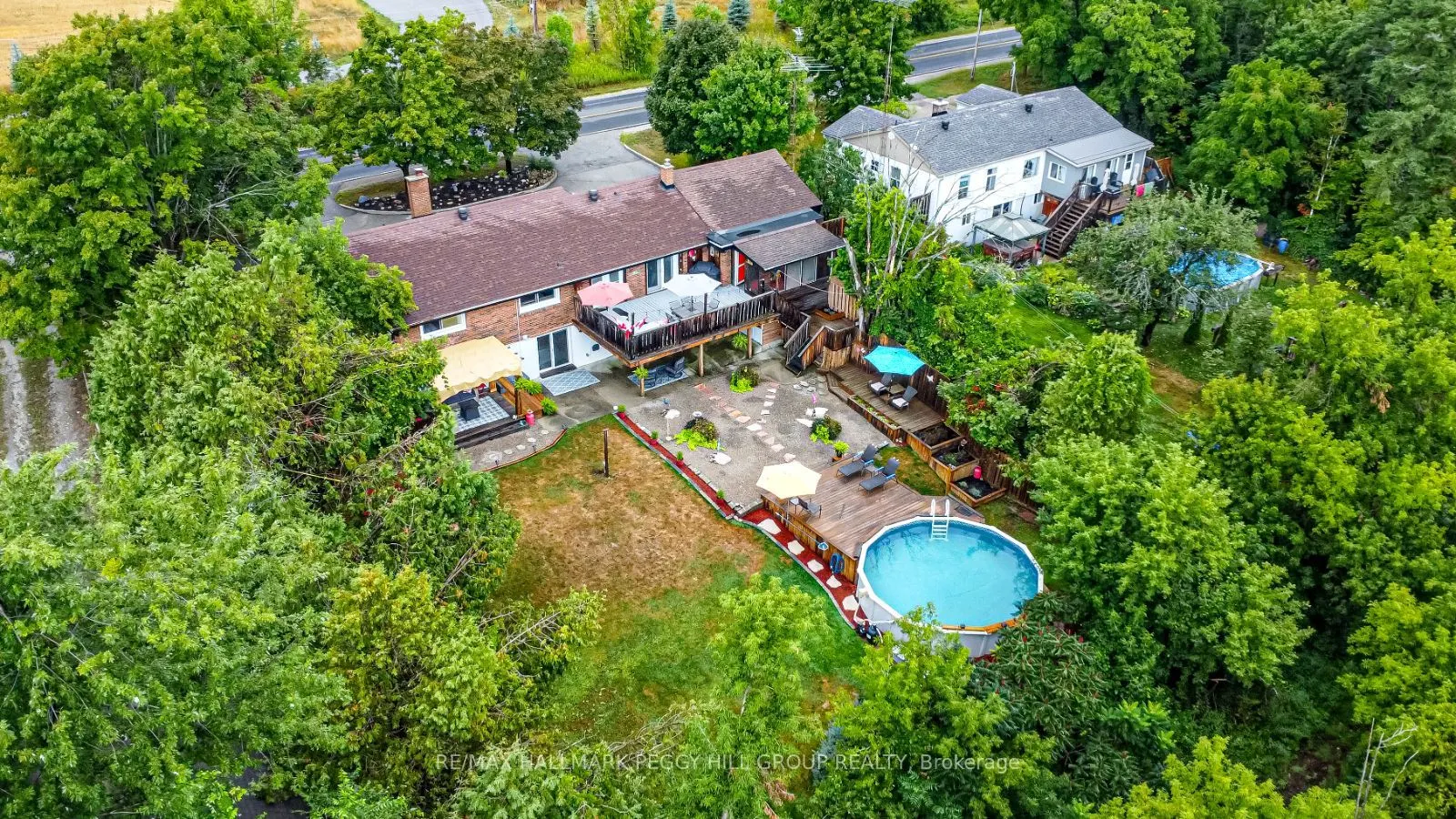 2447 Ridge Road W